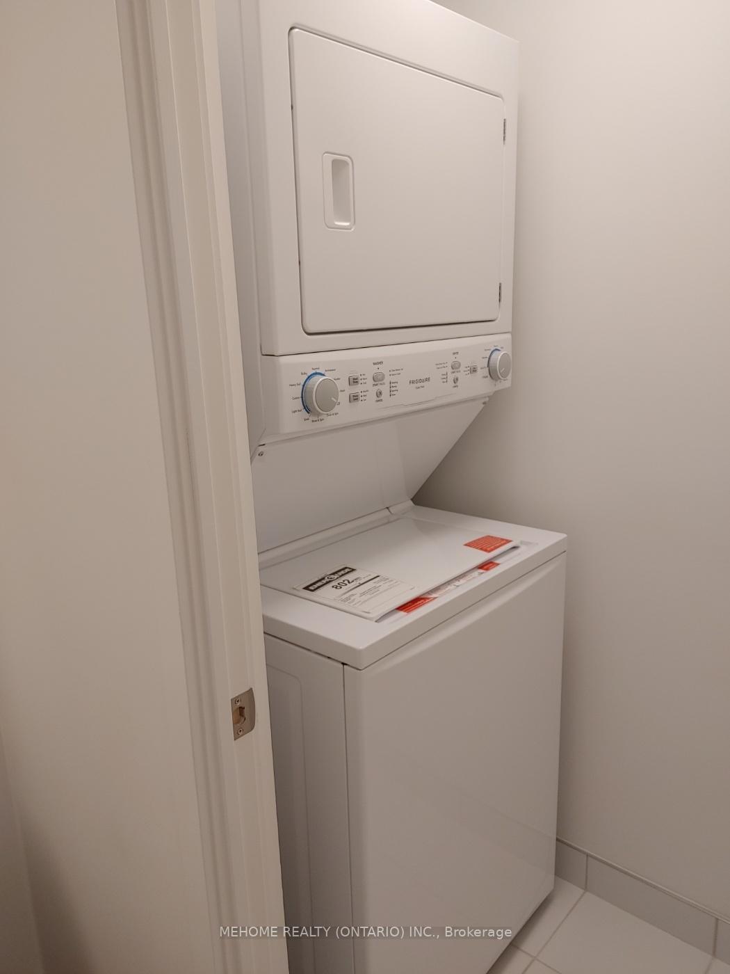 Photo 5 of Unit 1516, 158 Front Street E, Toronto, Moss Park — HOMEH