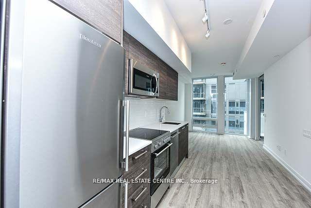 Photo 9 of Unit 3406, 28 Wellesley Street E, Toronto, Church-Yonge Corridor — HOMEH