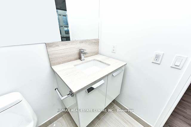 Photo 25 of Unit 3406, 28 Wellesley Street E, Toronto, Church-Yonge Corridor — HOMEH