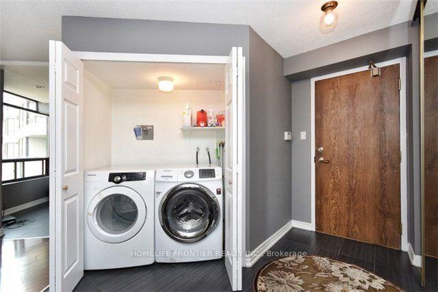 Photo 5 of Unit 1514, 7440 Bathurst Street, Vaughan, Brownridge — HOMEH