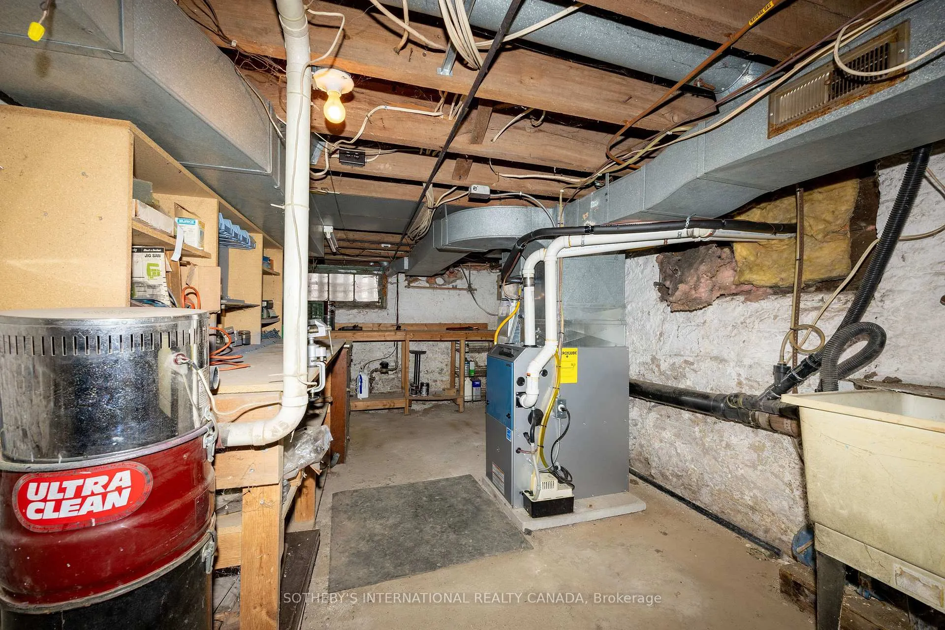 Photo 21 of 111 Broadway Street W, Brant, Paris — HOMEH