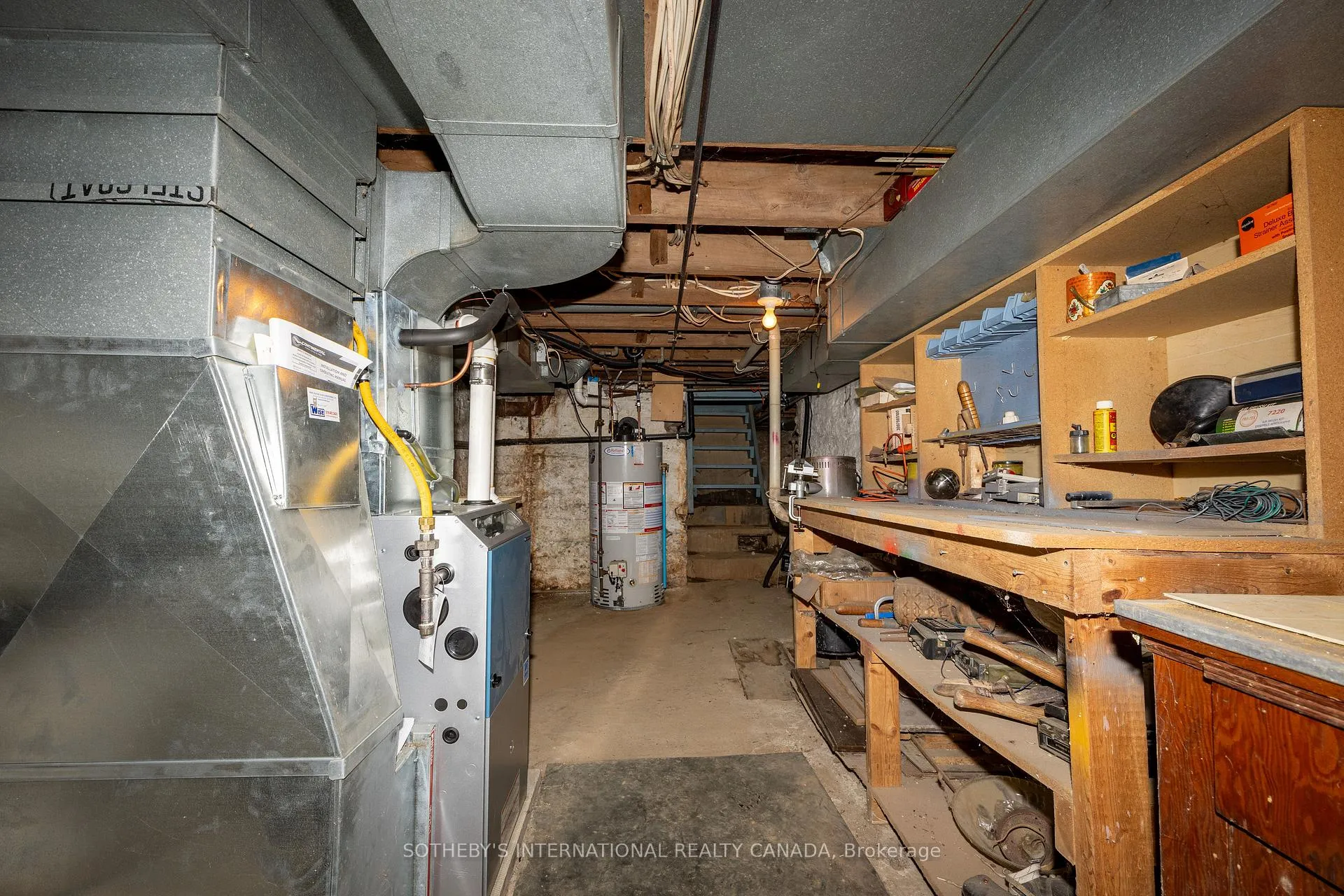 Photo 22 of 111 Broadway Street W, Brant, Paris — HOMEH
