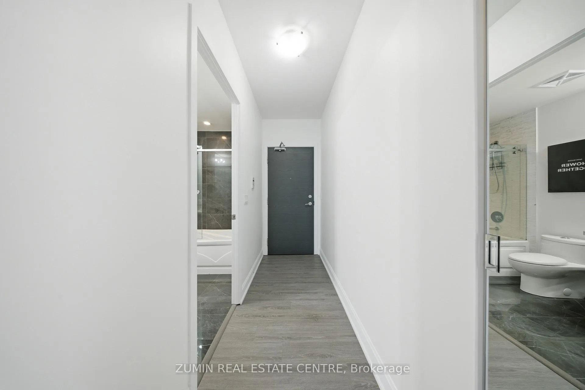 Photo 4 of Unit LPH3602, 33 Shore Breeze Drive, Etobicoke, Mimico — HOMEH