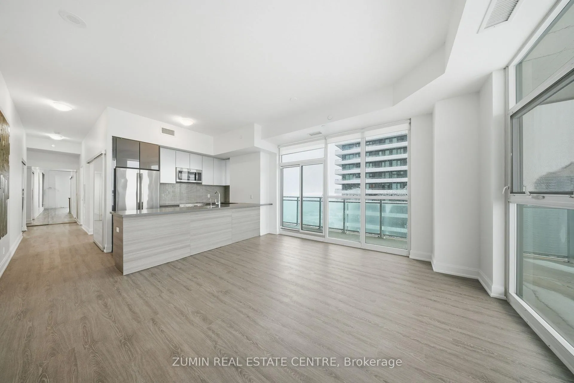 Photo 18 of Unit LPH3602, 33 Shore Breeze Drive, Etobicoke, Mimico — HOMEH