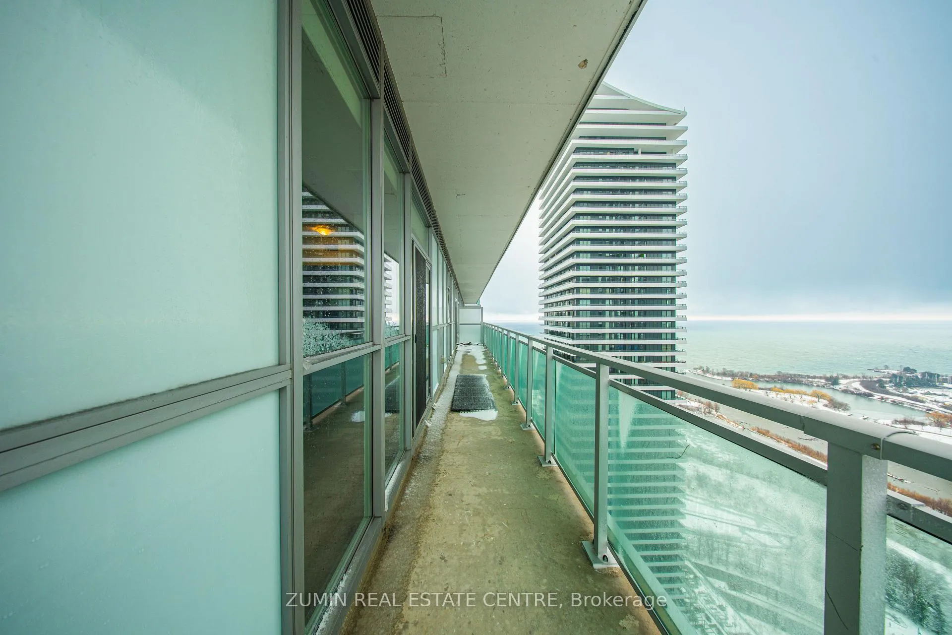 Photo 23 of Unit LPH3602, 33 Shore Breeze Drive, Etobicoke, Mimico — HOMEH