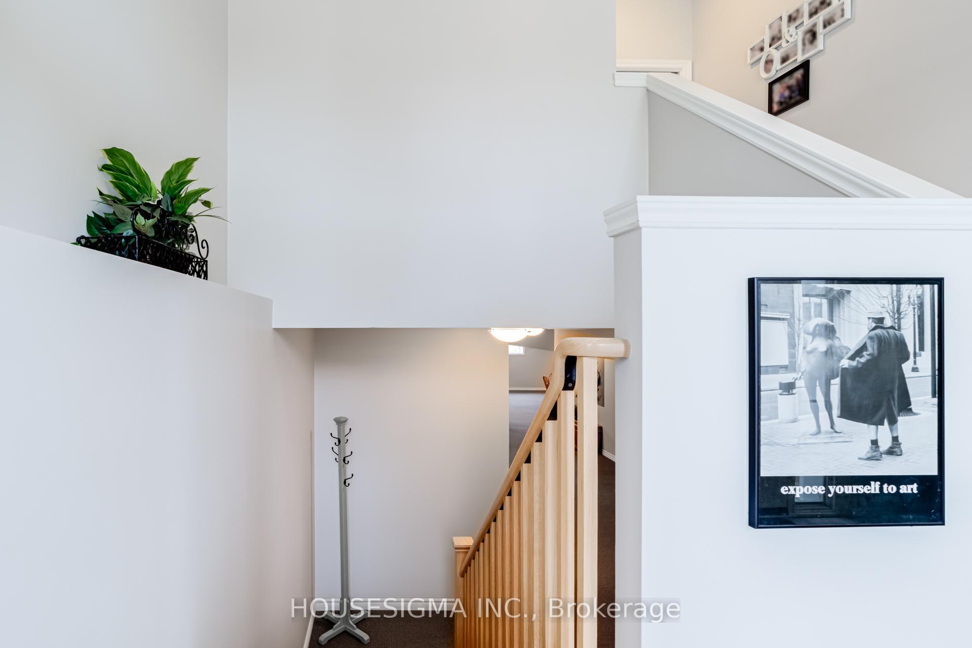 Photo 18 of 208 Breton Street, Clearview, Stayner — HOMEH