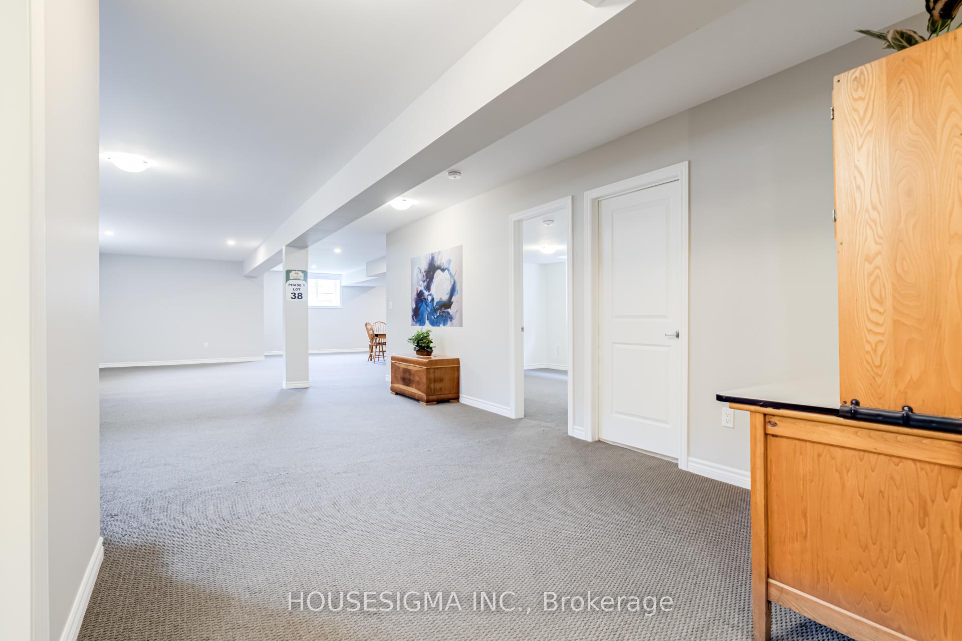 Photo 23 of 208 Breton Street, Clearview, Stayner — HOMEH