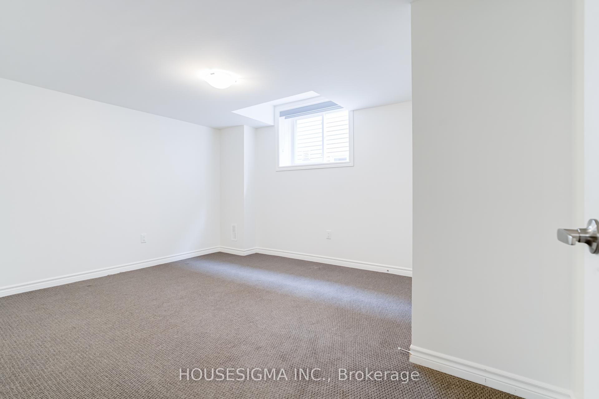 Photo 25 of 208 Breton Street, Clearview, Stayner — HOMEH