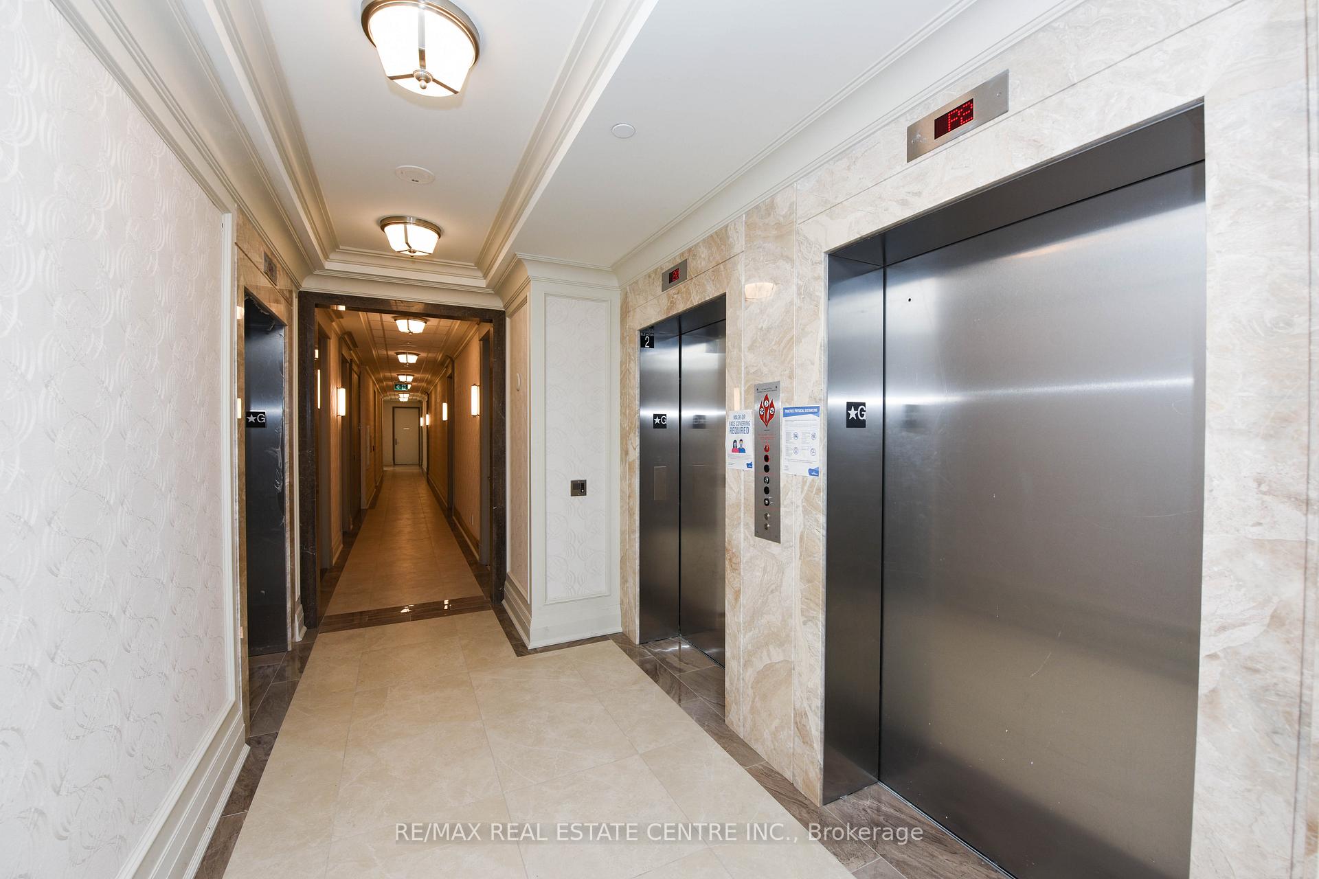 Photo 8 of Unit 910, 9075 Jane Street, Vaughan, Concord — HOMEH