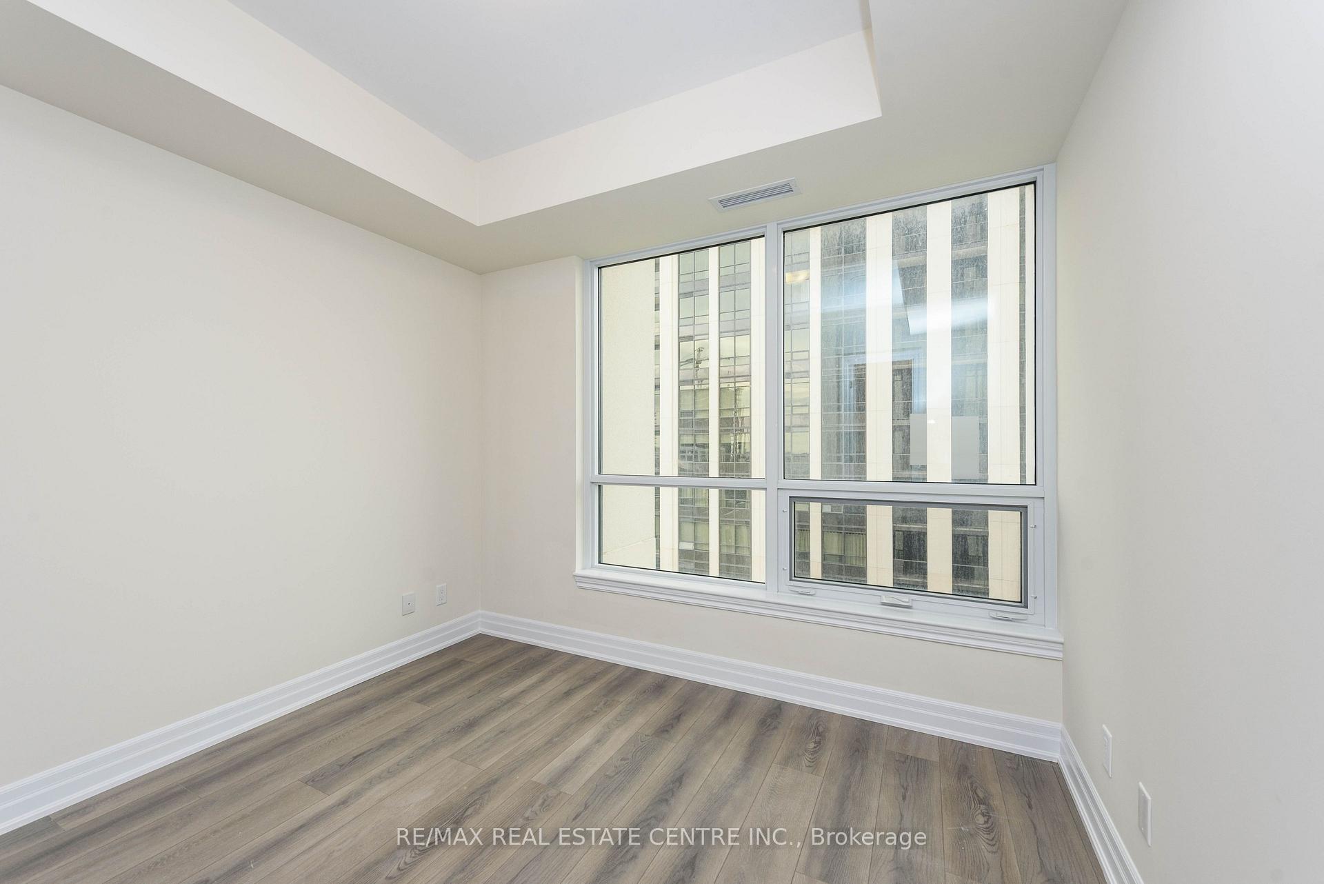 Photo 26 of Unit 910, 9075 Jane Street, Vaughan, Concord — HOMEH
