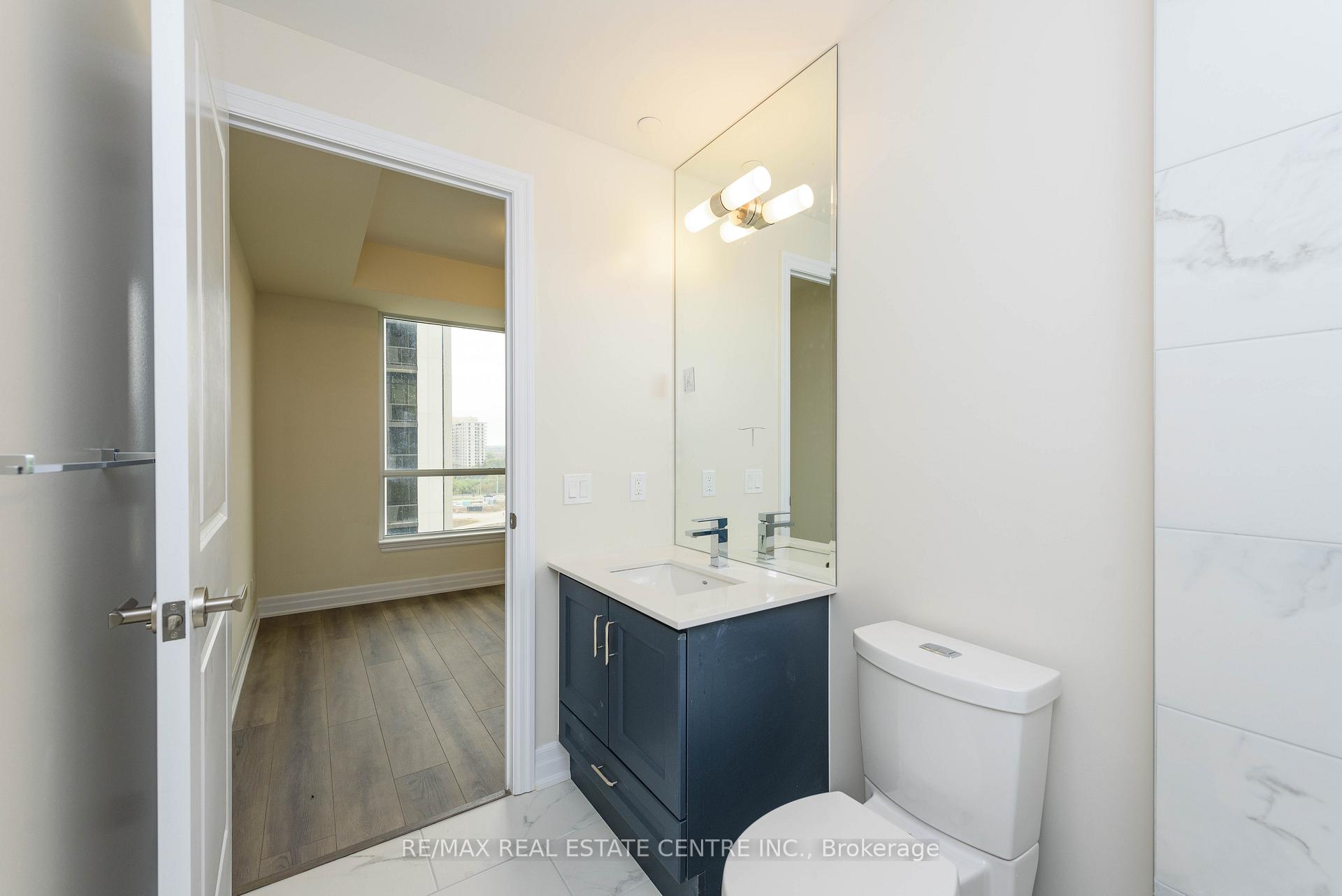 Photo 28 of Unit 910, 9075 Jane Street, Vaughan, Concord — HOMEH