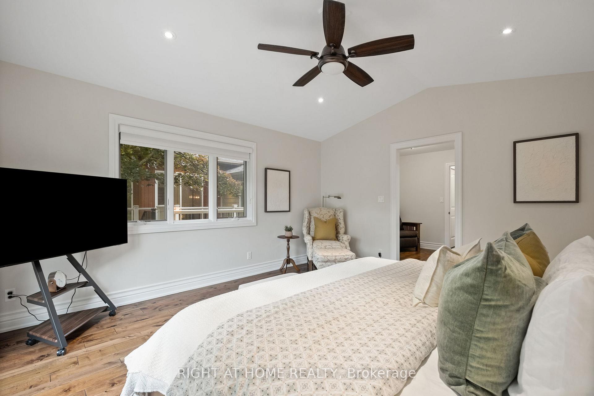 Photo 18 of 14 Mcbride Court, Caledon, Palgrave — HOMEH
