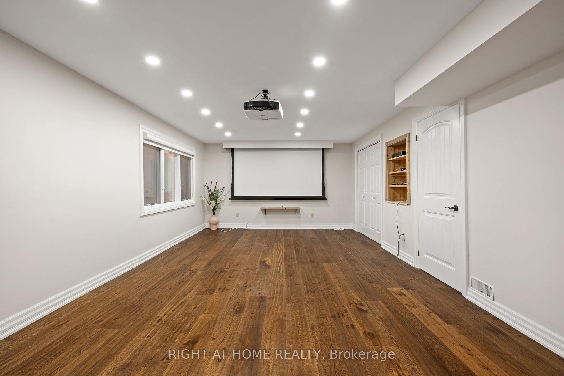Photo 45 of 14 Mcbride Court, Caledon, Palgrave — HOMEH