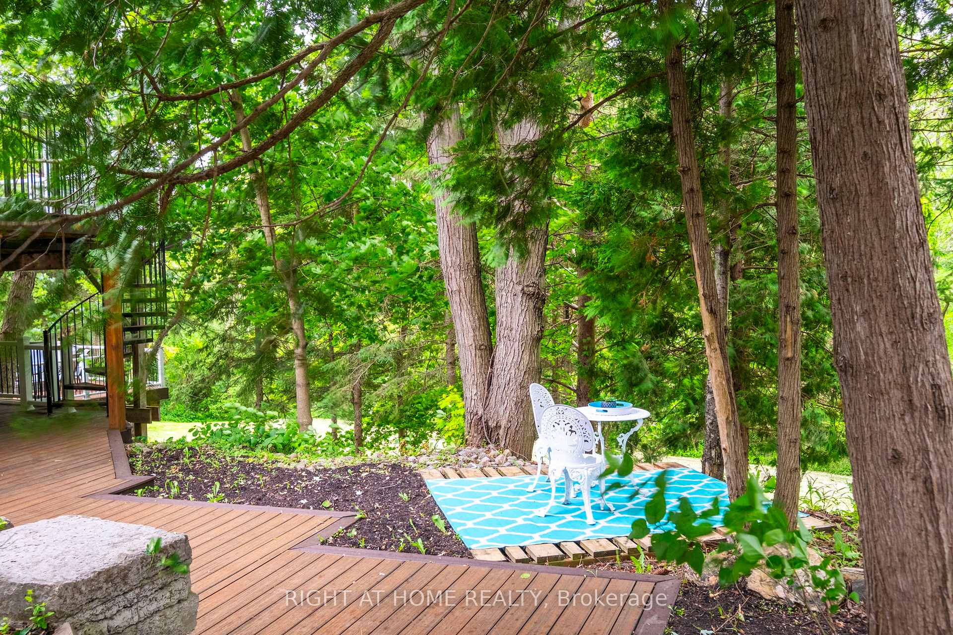 Photo 22 of 14 Mcbride Court, Caledon, Palgrave — HOMEH