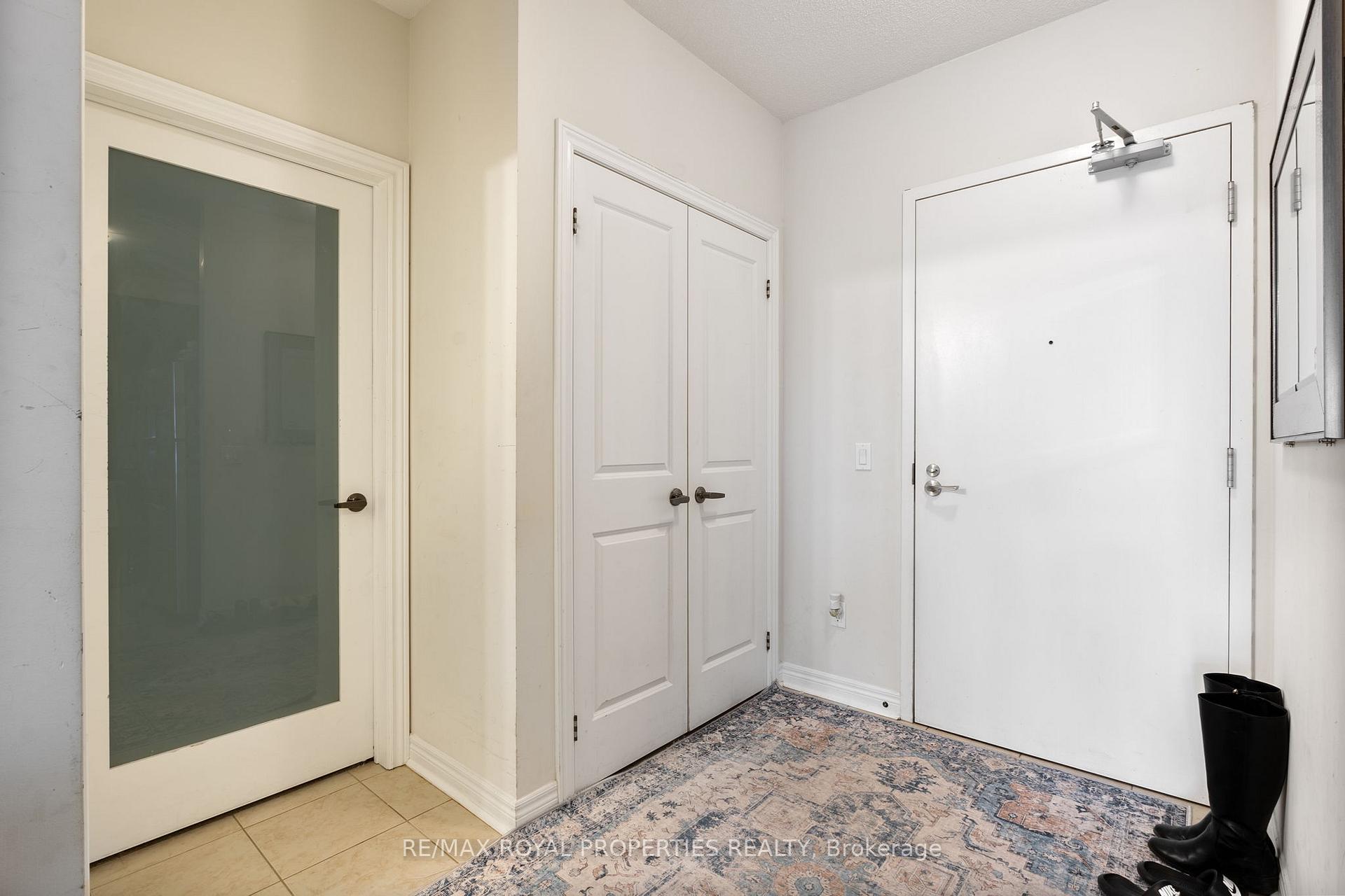 Photo 7 of Unit 216, 7325 Markham Road, Markham, Cedarwood — HOMEH
