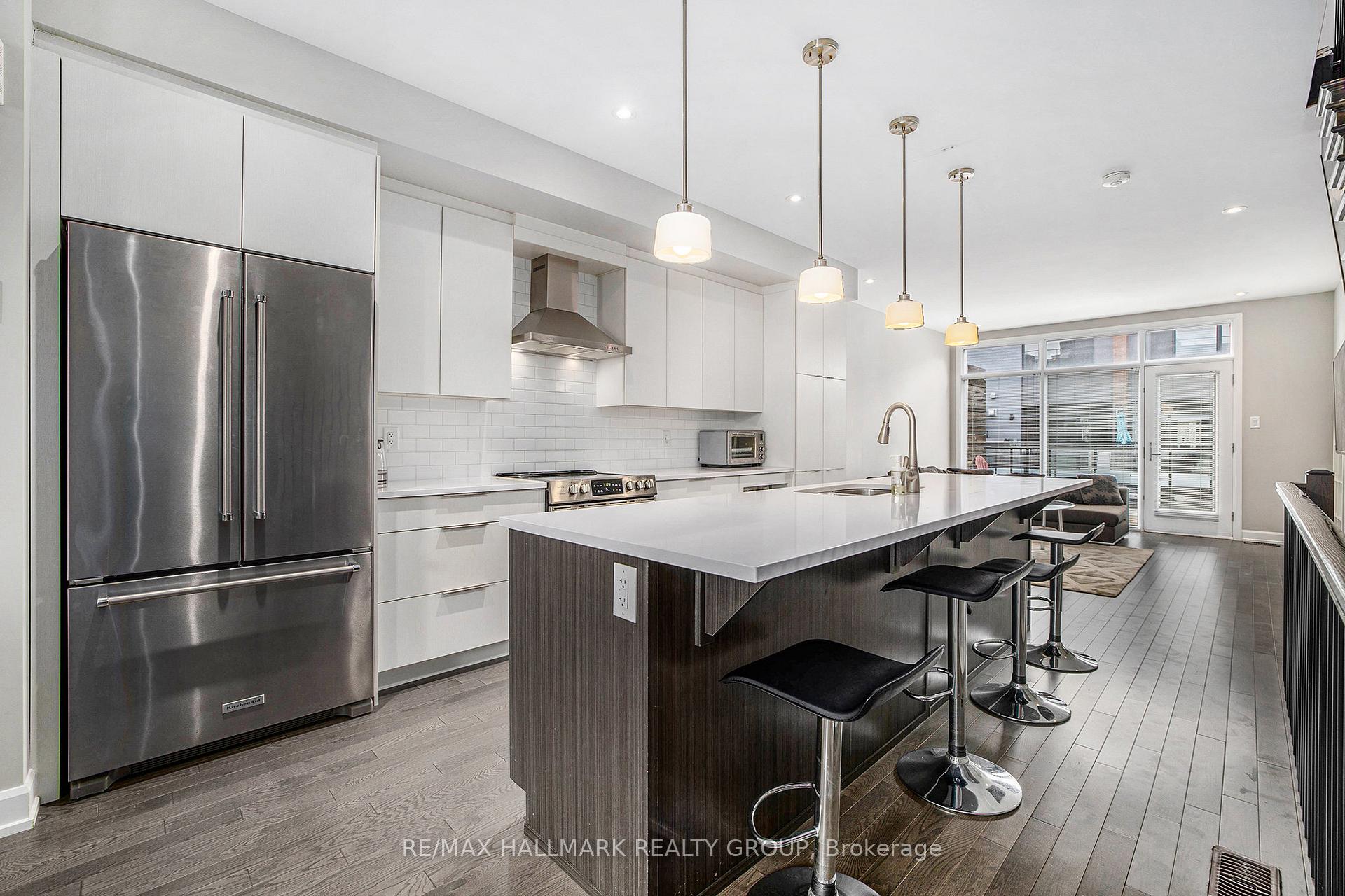 Photo 5 of 378 Deschatelets Avenue, Ottawa, Ottawa East — HOMEH