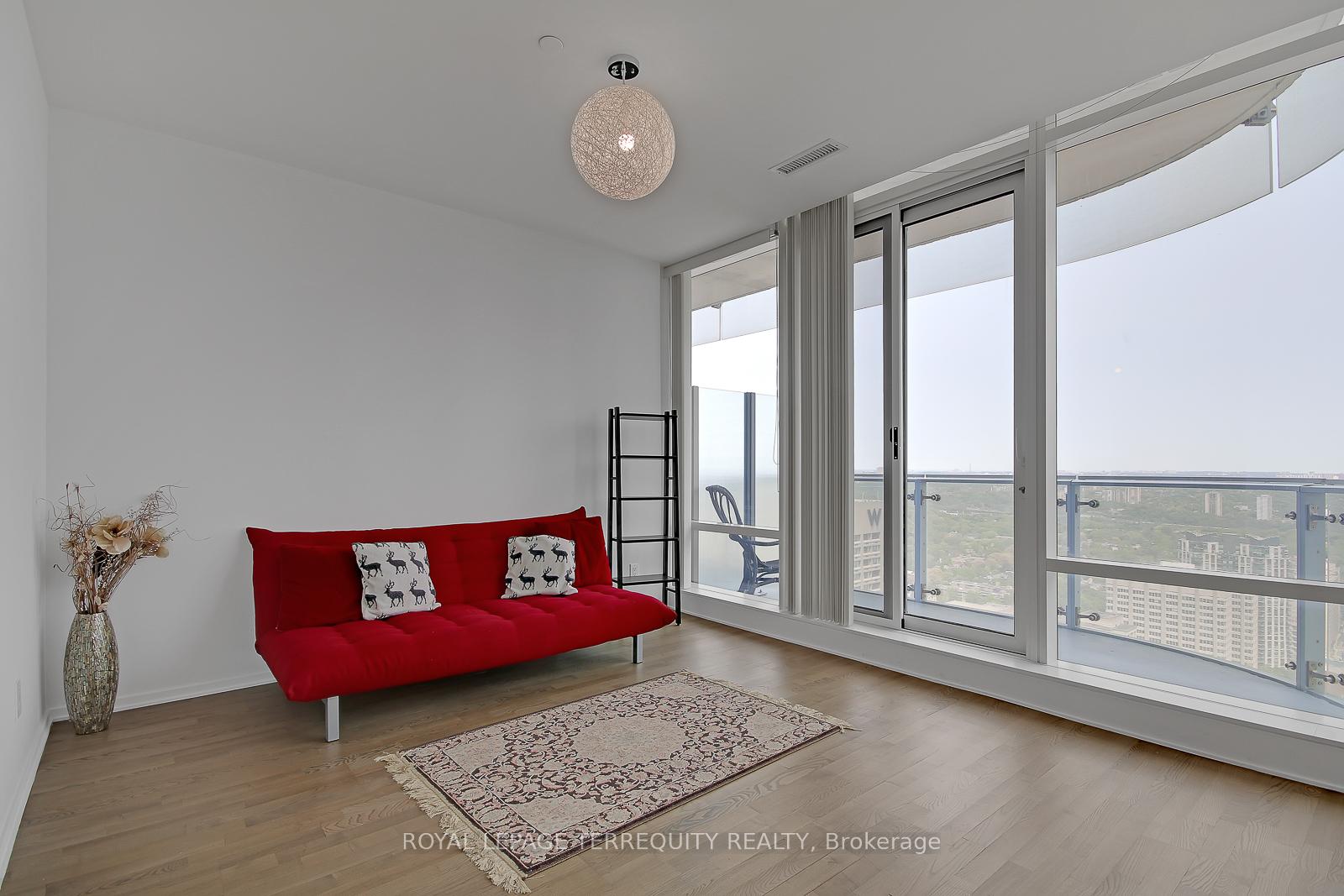 Photo 10 of Unit 4003, 1 Bloor Street E, Toronto, Church-Yonge Corridor — HOMEH