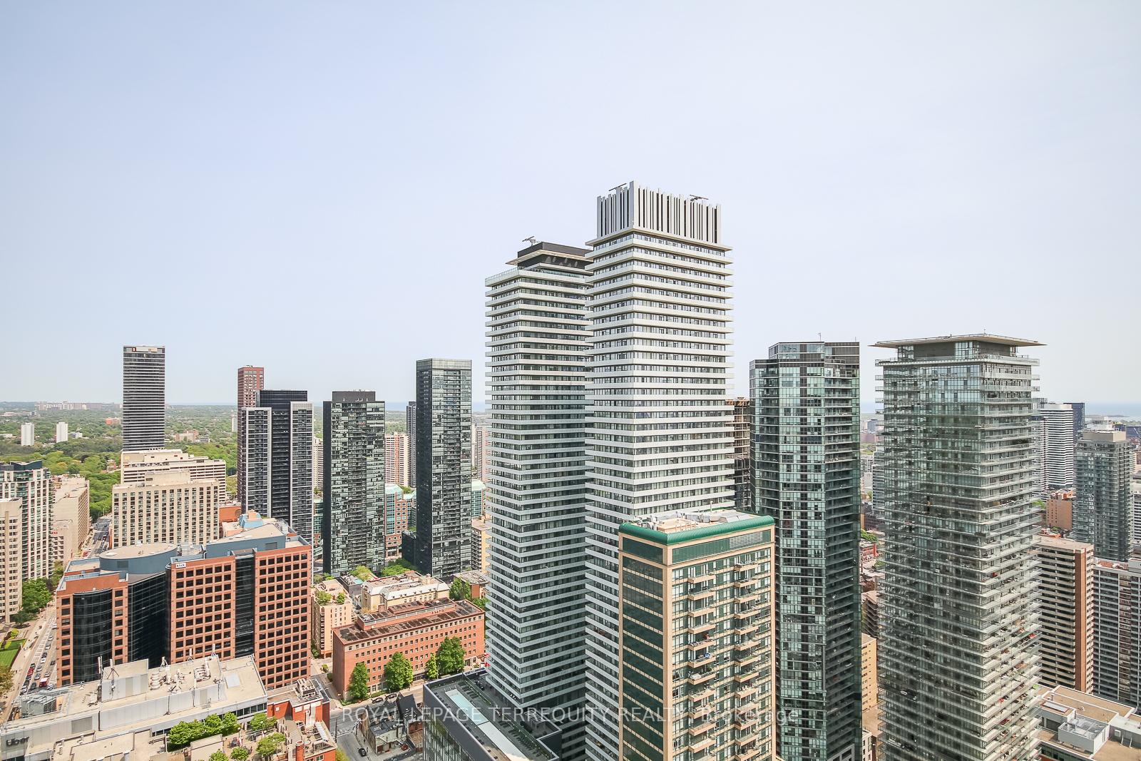 Photo 24 of Unit 4003, 1 Bloor Street E, Toronto, Church-Yonge Corridor — HOMEH