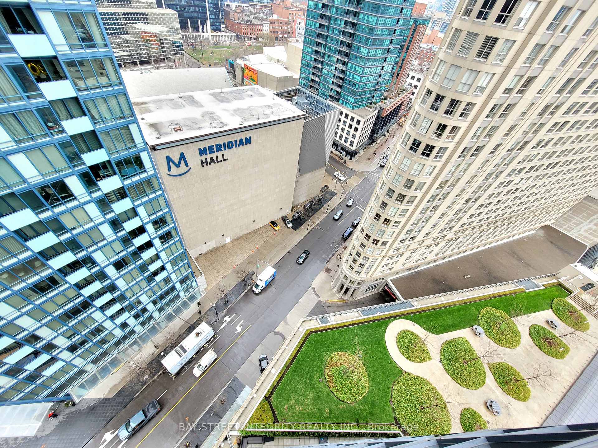 Photo 18 of Unit 1705, 1 The Esplanade Drive, Toronto, Waterfront Communities — HOMEH