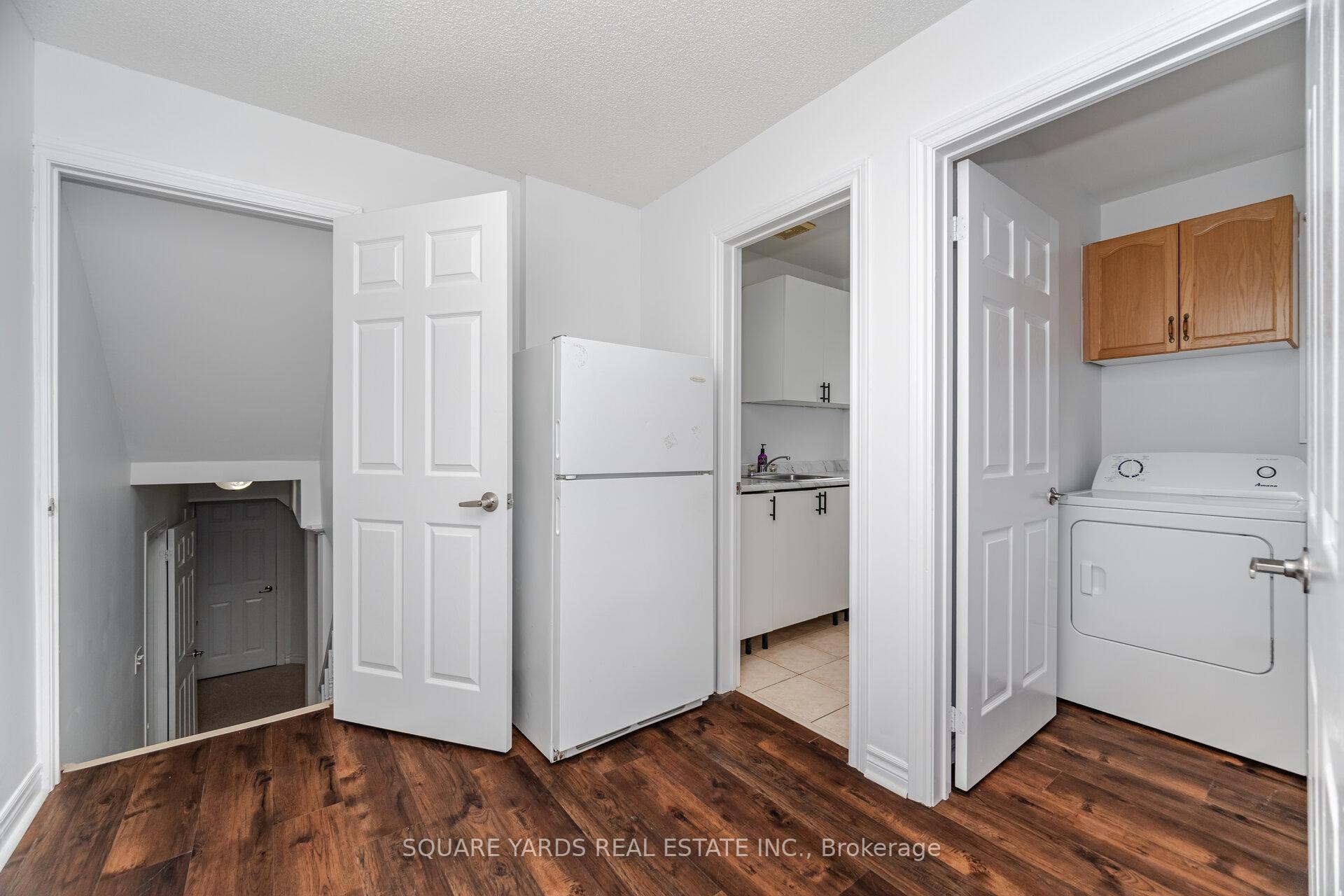 Photo 37 of 23 Huntington Drive, Barrie, Northwest — HOMEH