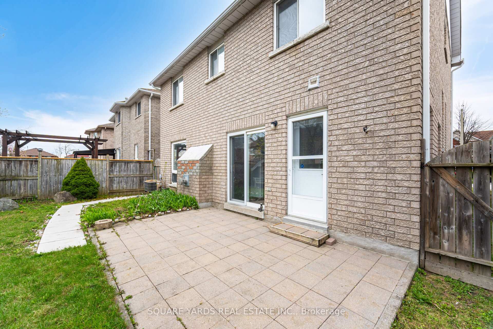 Photo 44 of 23 Huntington Drive, Barrie, Northwest — HOMEH