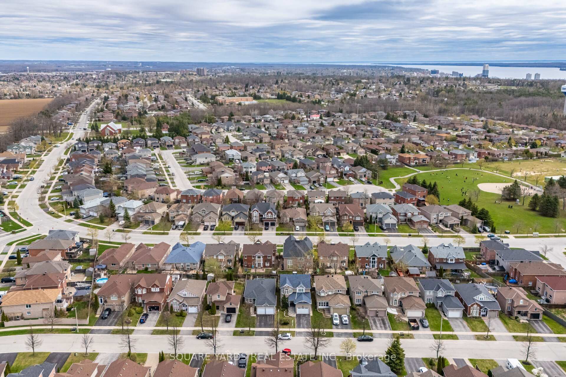 Photo 47 of 23 Huntington Drive, Barrie, Northwest — HOMEH