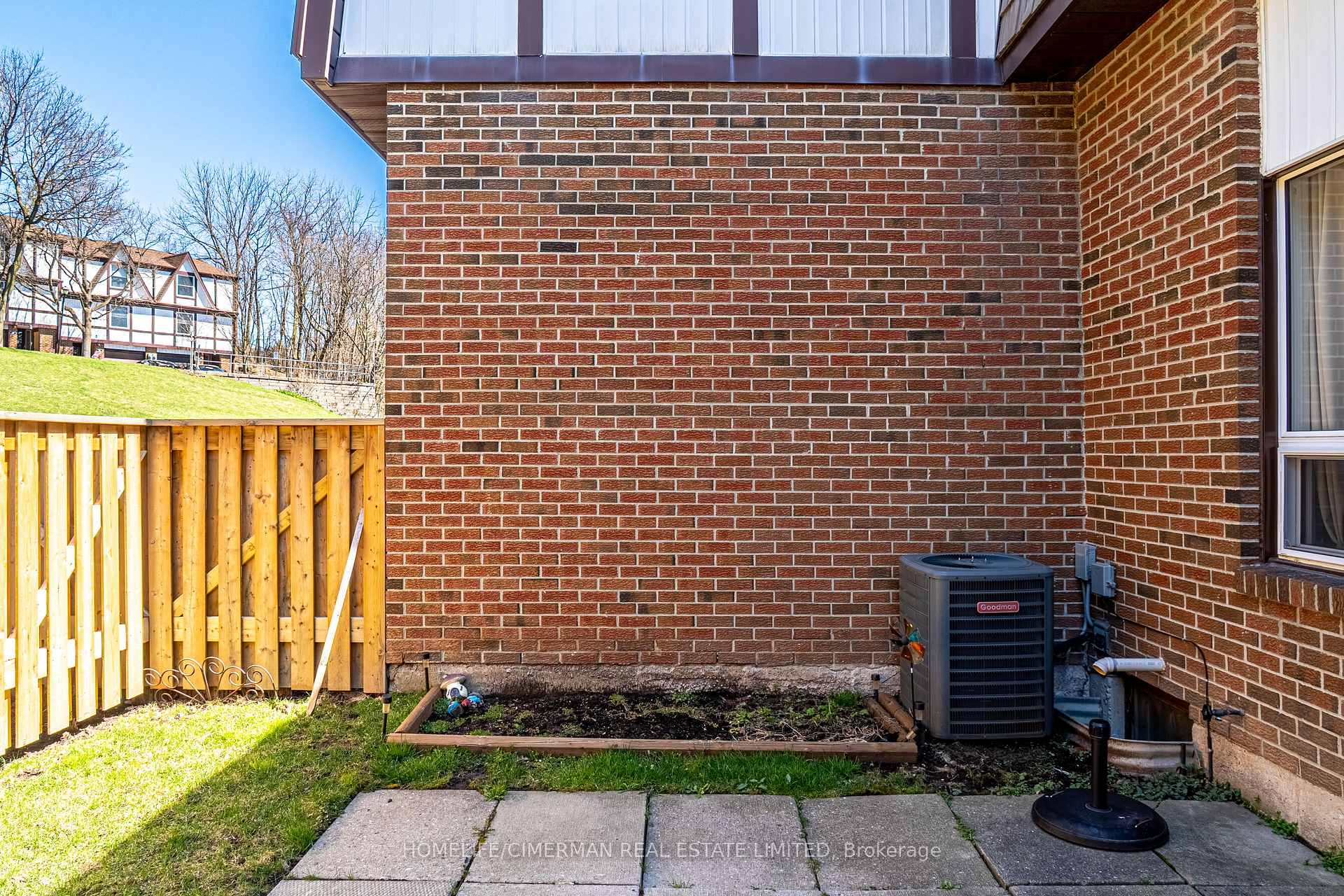 Photo 71 of 62 Ann Street, Hamilton, Dundas — HOMEH