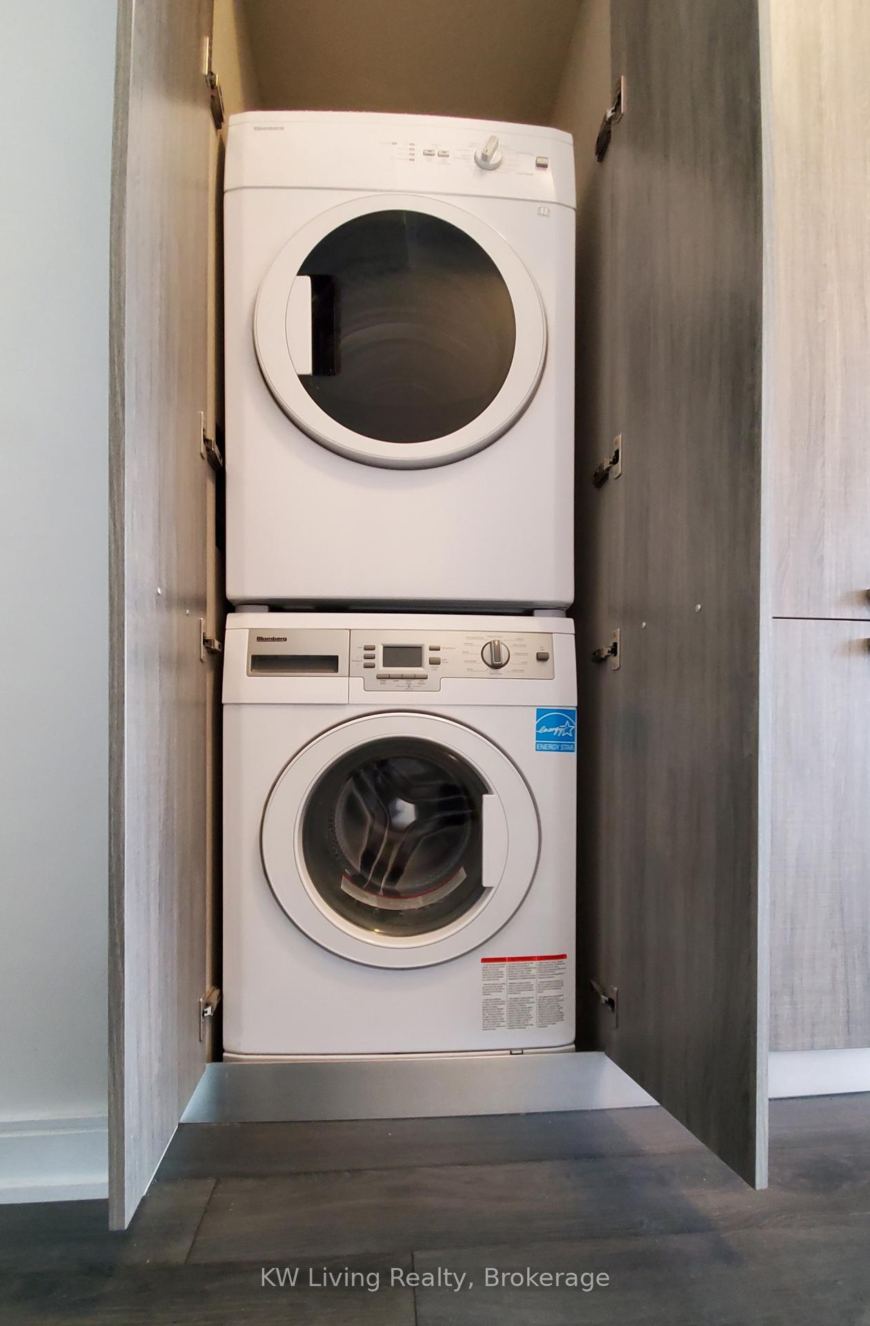Photo 24 of Unit 4408, 50 Charles Street E, Toronto, Church-Yonge Corridor — HOMEH