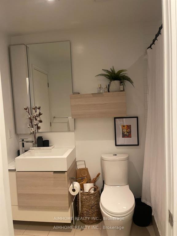 Photo 39 of Unit 801, 88 Scott Street, Toronto, Church-Yonge Corridor — HOMEH