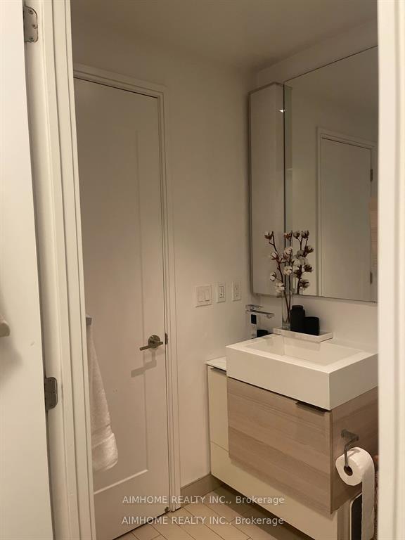 Photo 40 of Unit 801, 88 Scott Street, Toronto, Church-Yonge Corridor — HOMEH