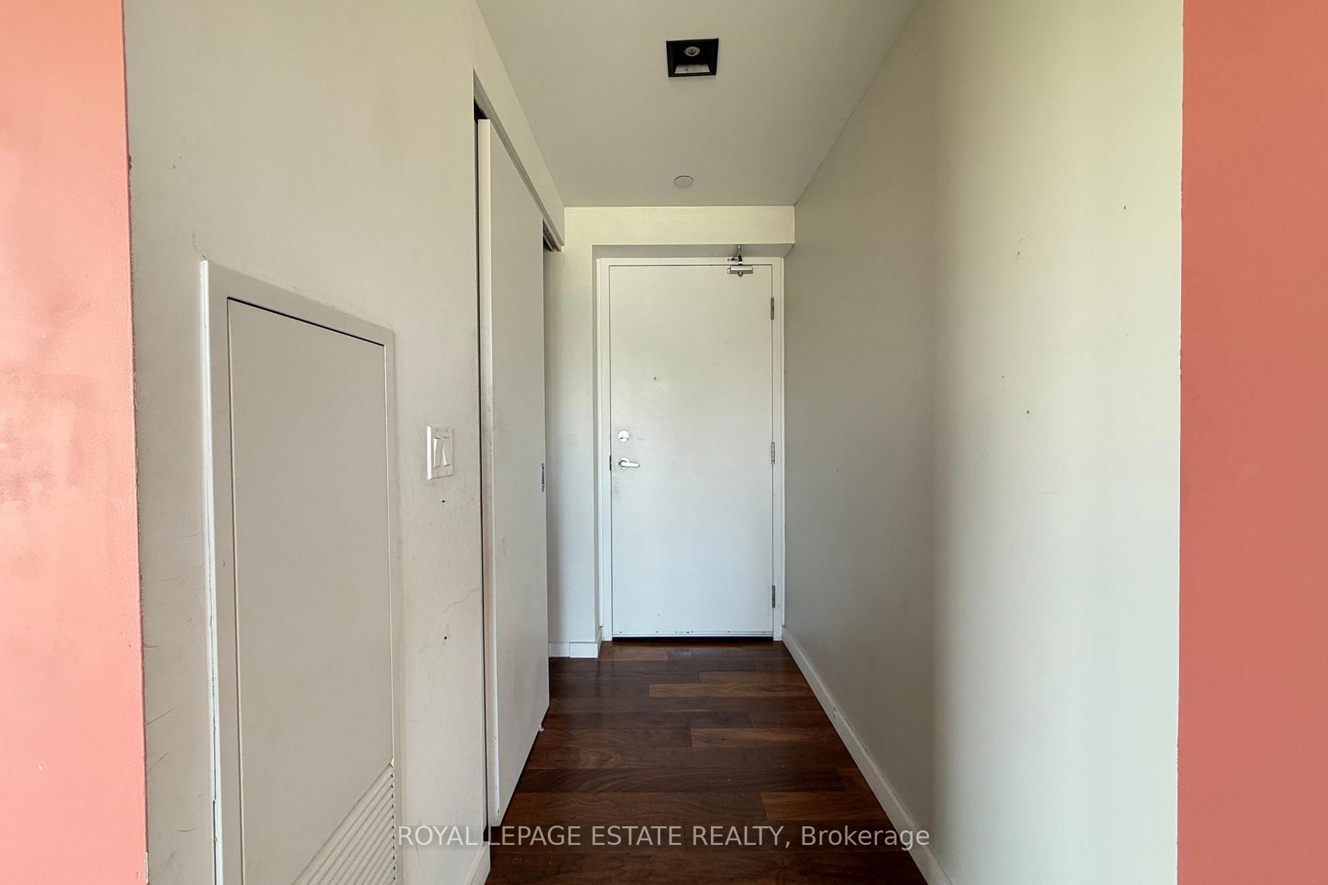 Photo 7 of Unit 303, 51 Trolley Crescent, Toronto, Moss Park — HOMEH