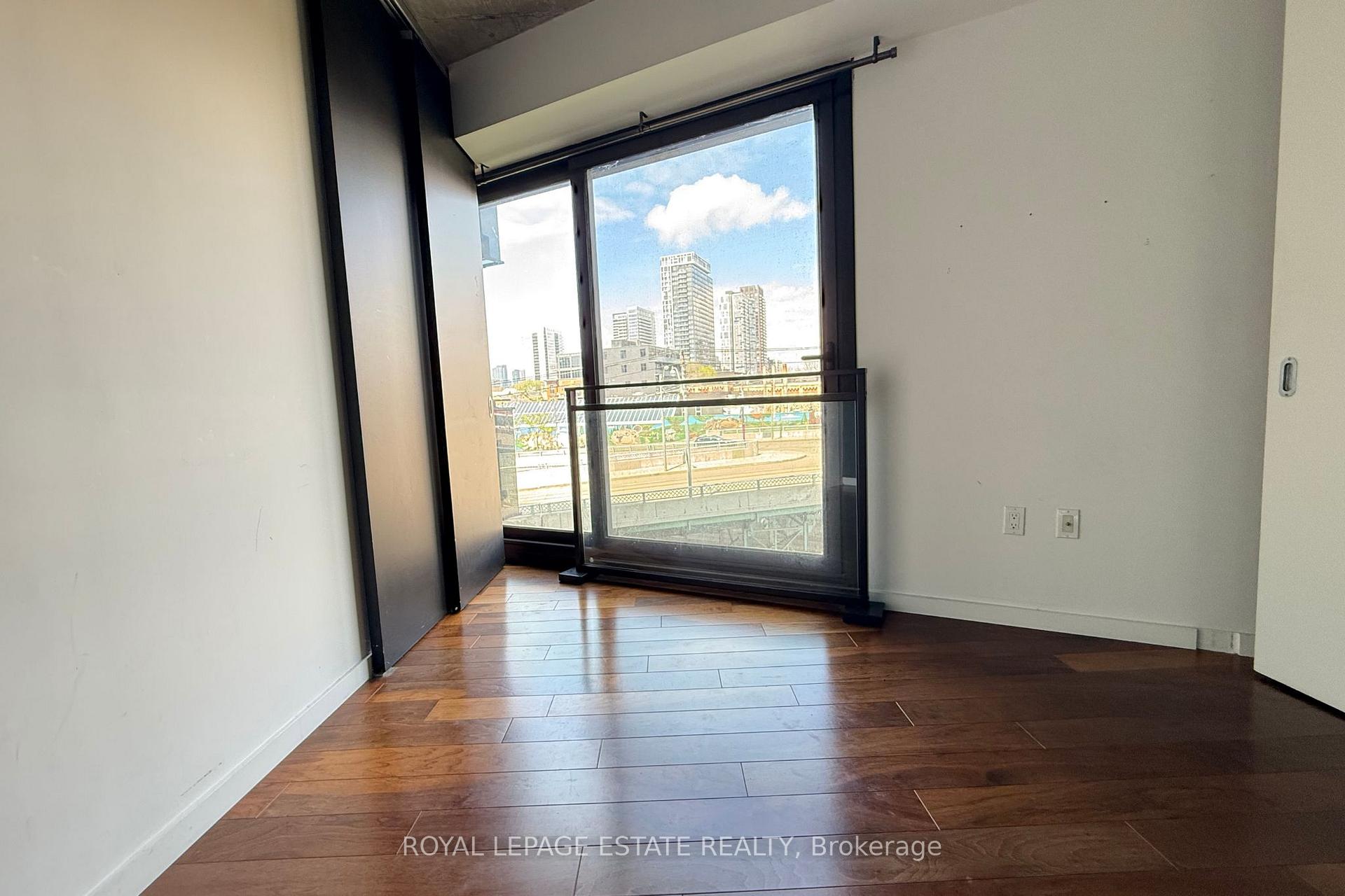Photo 12 of Unit 303, 51 Trolley Crescent, Toronto, Moss Park — HOMEH