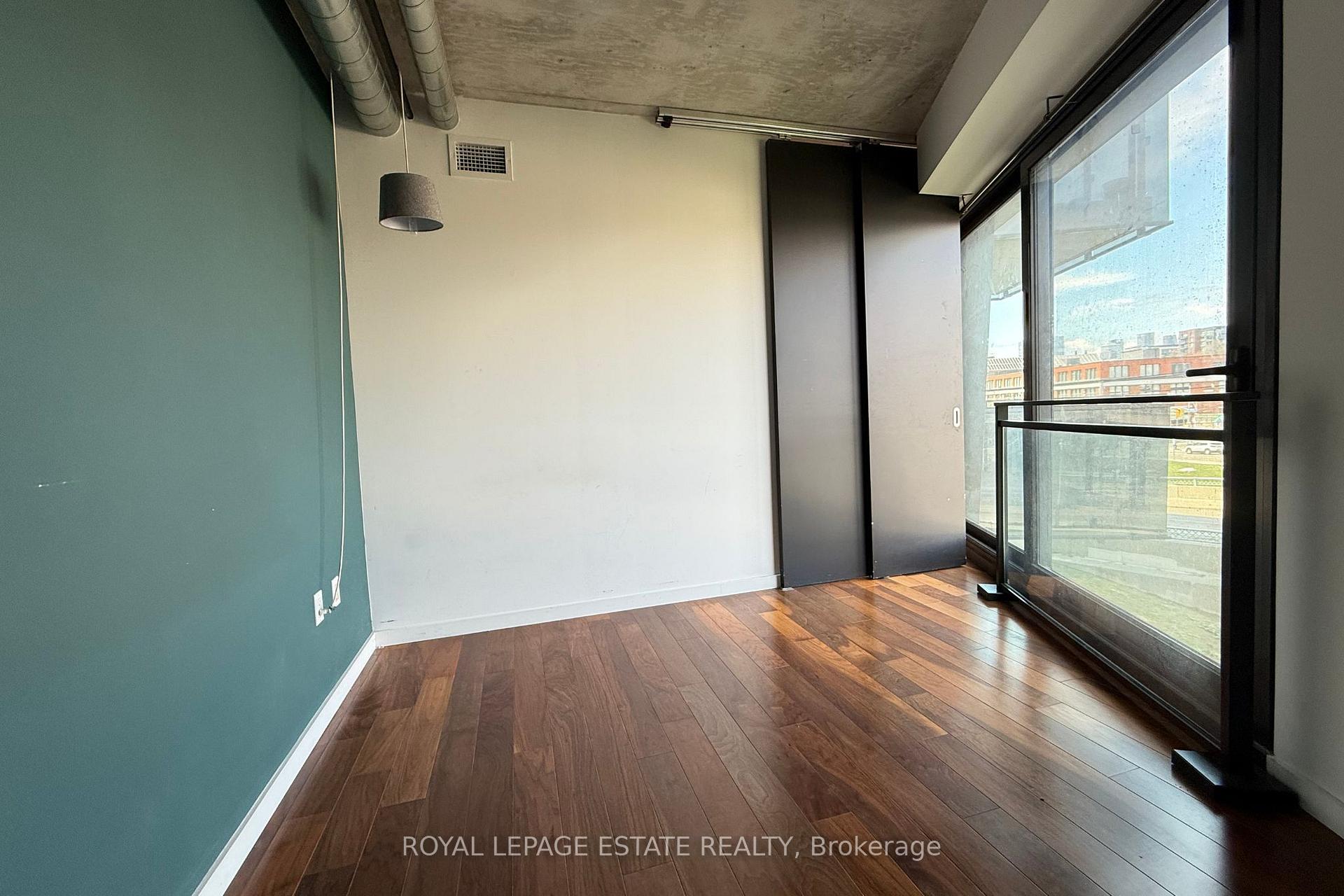 Photo 13 of Unit 303, 51 Trolley Crescent, Toronto, Moss Park — HOMEH