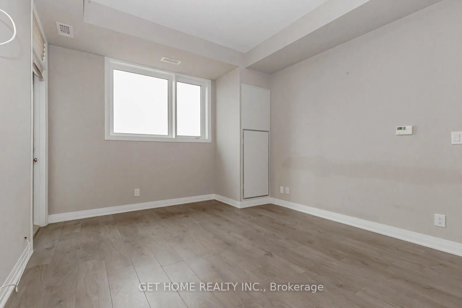 Photo 23 of Unit 517, 1105 Leger Way, Milton, Ford — HOMEH