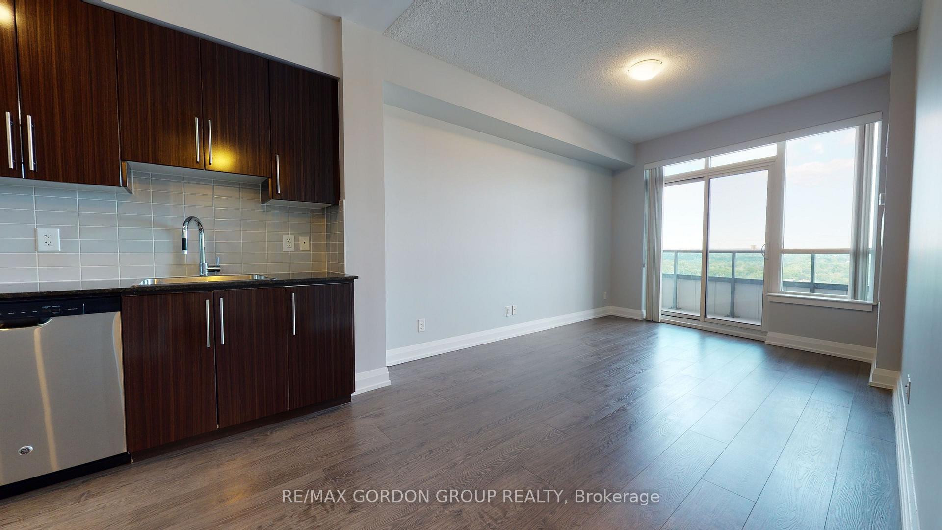 Photo 19 of Unit 1102, 7171 Yonge Street, Markham, Grandview — HOMEH