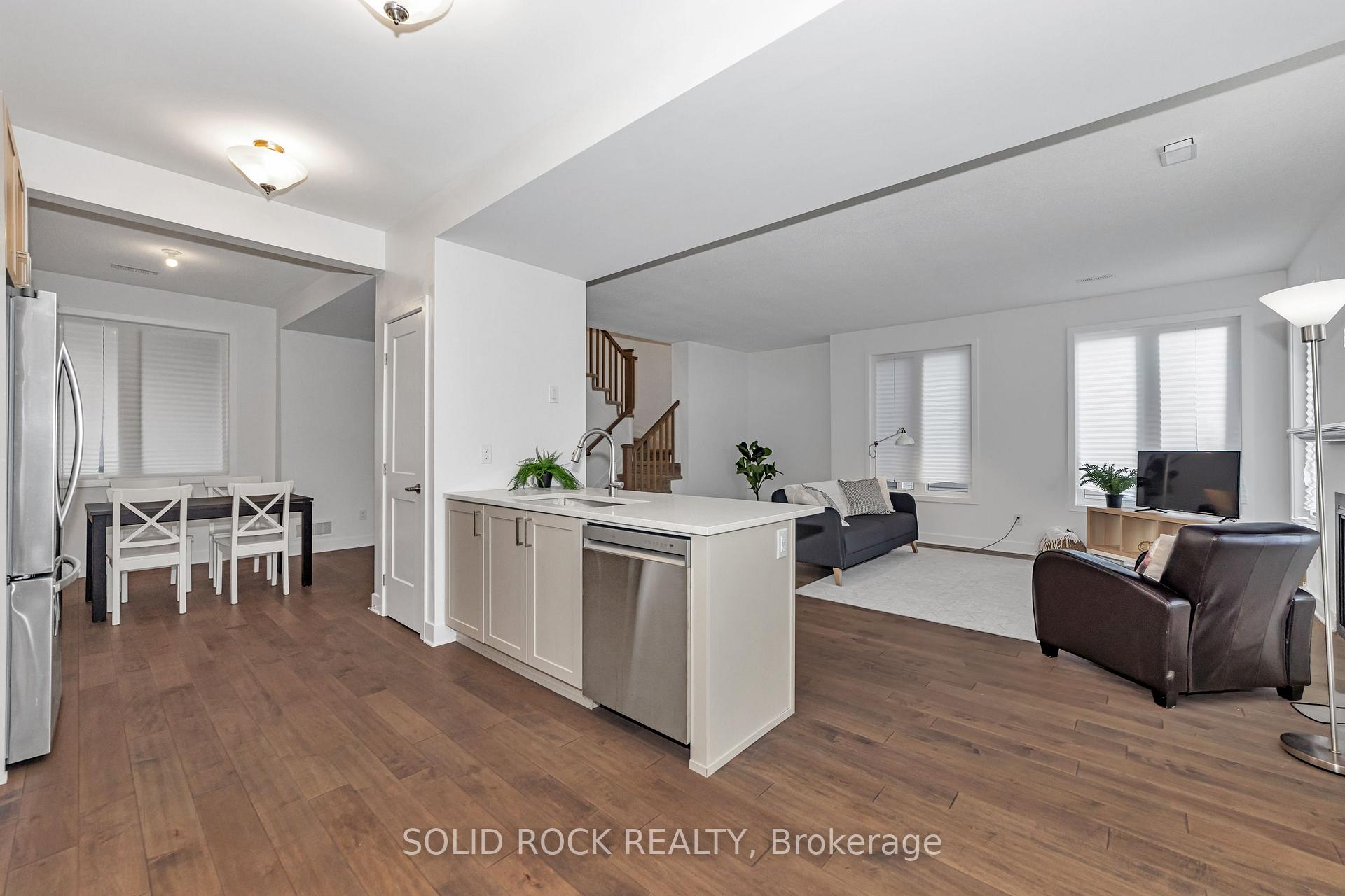 Photo 13 of 164 Minikan Street, Ottawa, Blossom Park/Kemp Park/Findlay Creek — HOMEH