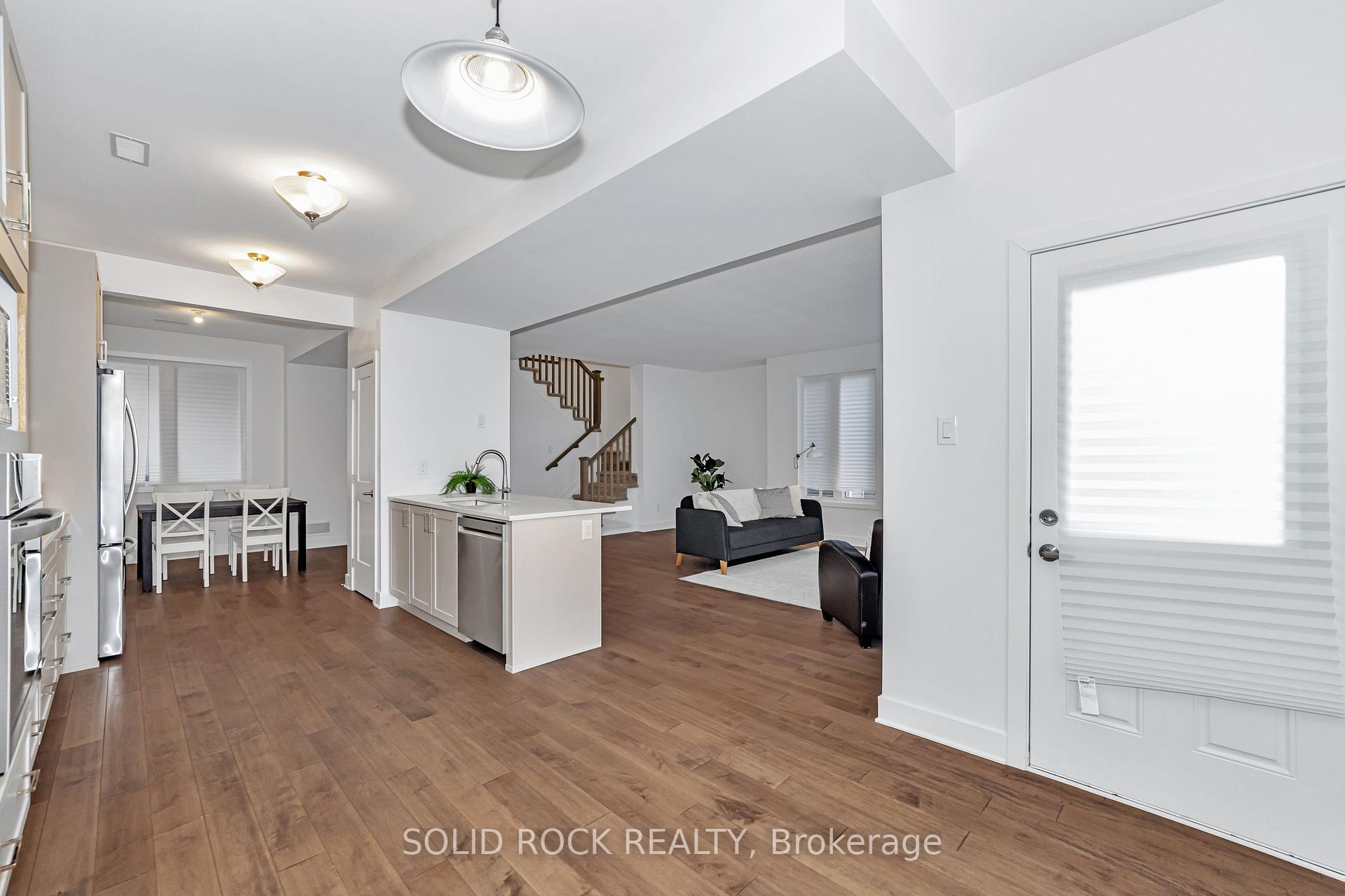 Photo 16 of 164 Minikan Street, Ottawa, Blossom Park/Kemp Park/Findlay Creek — HOMEH