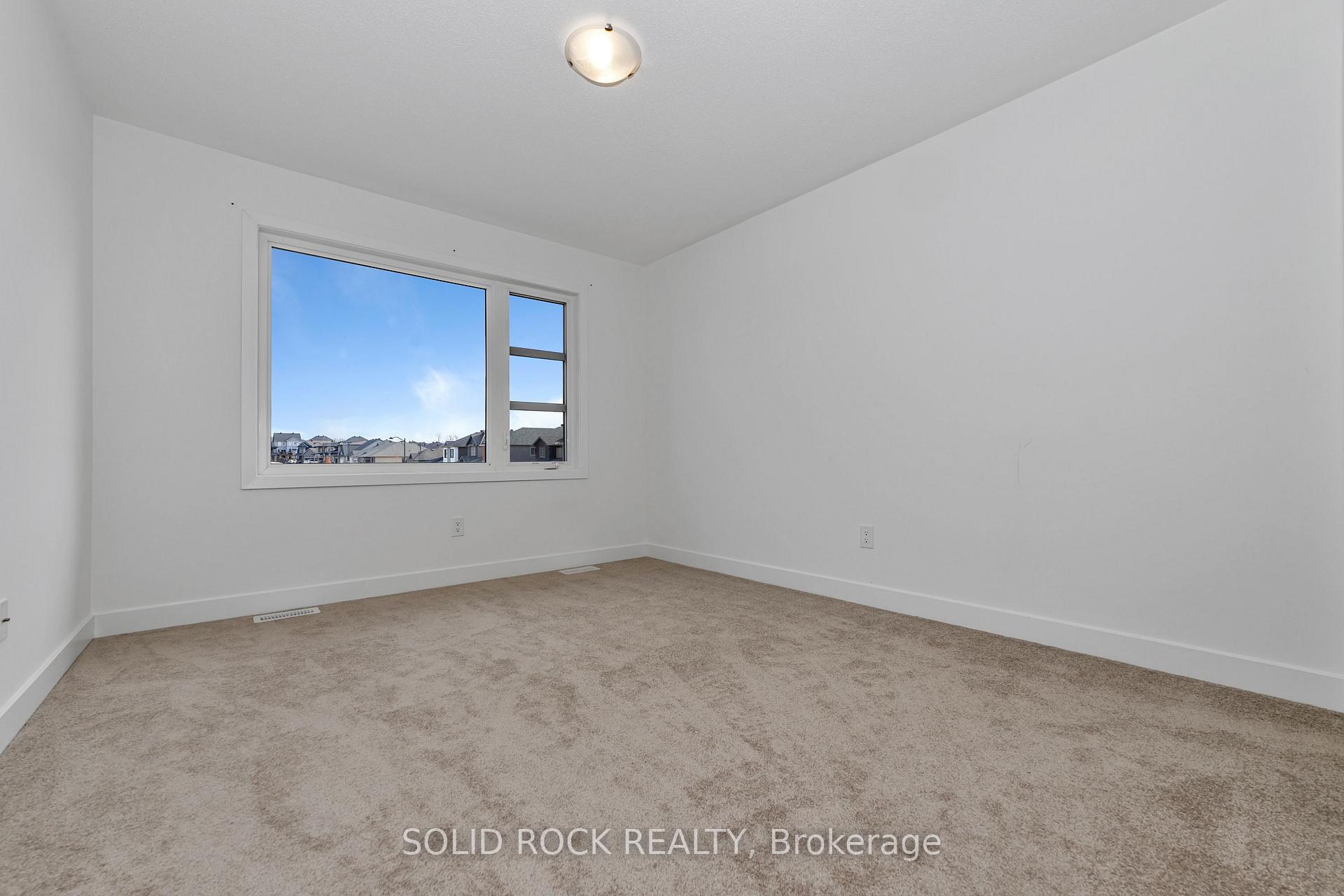 Photo 33 of 164 Minikan Street, Ottawa, Blossom Park/Kemp Park/Findlay Creek — HOMEH