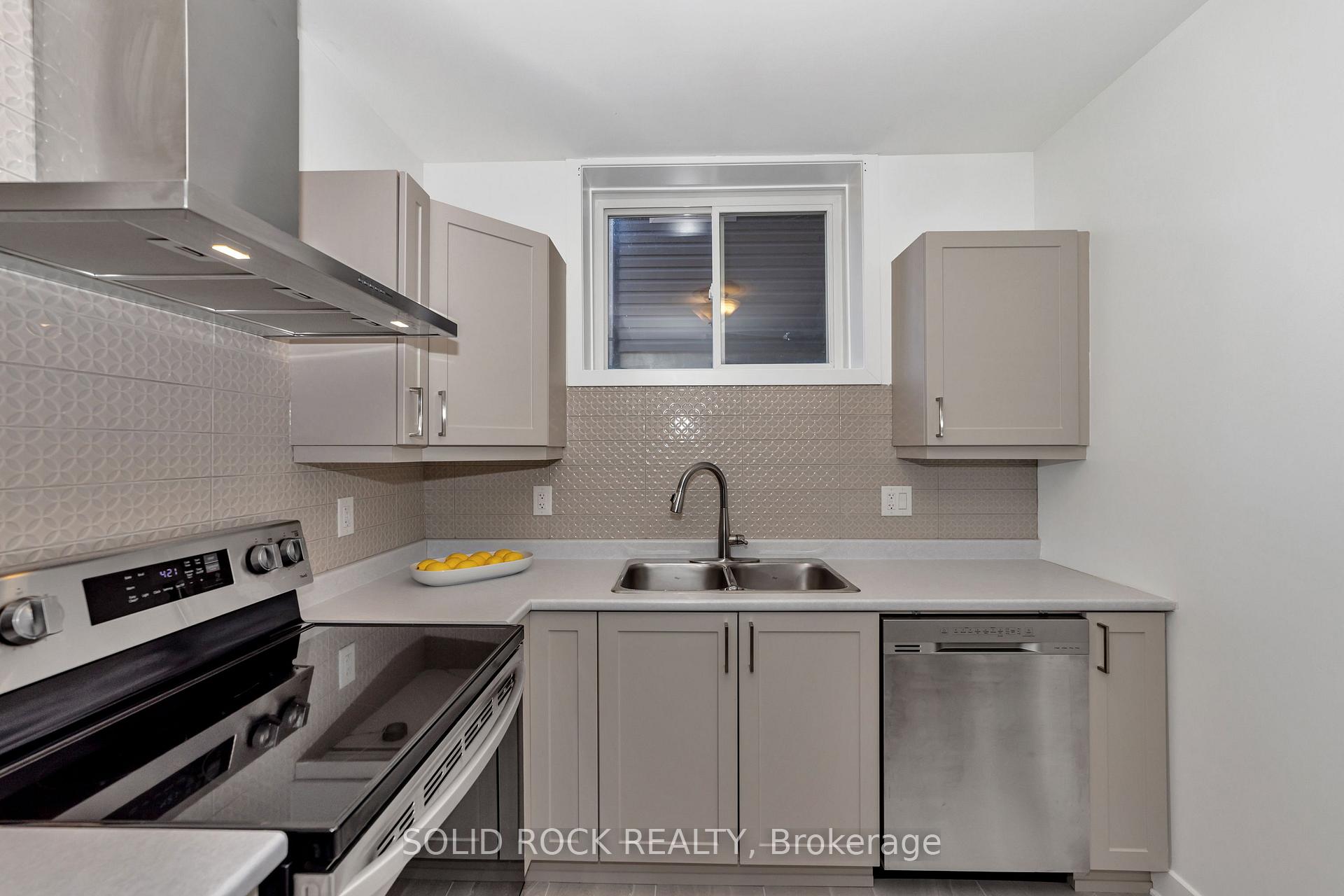 Photo 42 of 164 Minikan Street, Ottawa, Blossom Park/Kemp Park/Findlay Creek — HOMEH