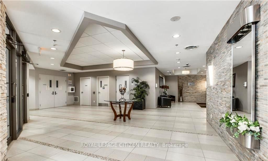 Photo 4 of Unit 1001, 699 Aberdeen Boulevard, Midland — HOMEH