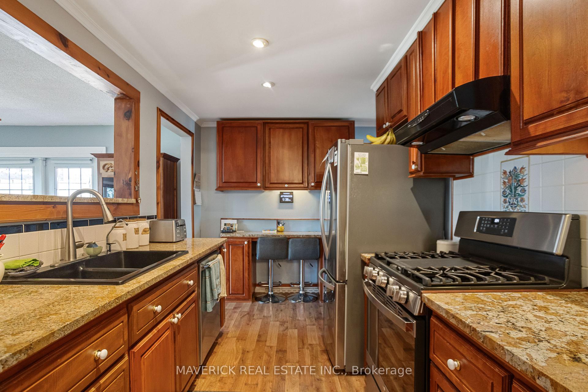 Photo 15 of 16 Crescent Avenue, Central Elgin, Lynhurst — HOMEH