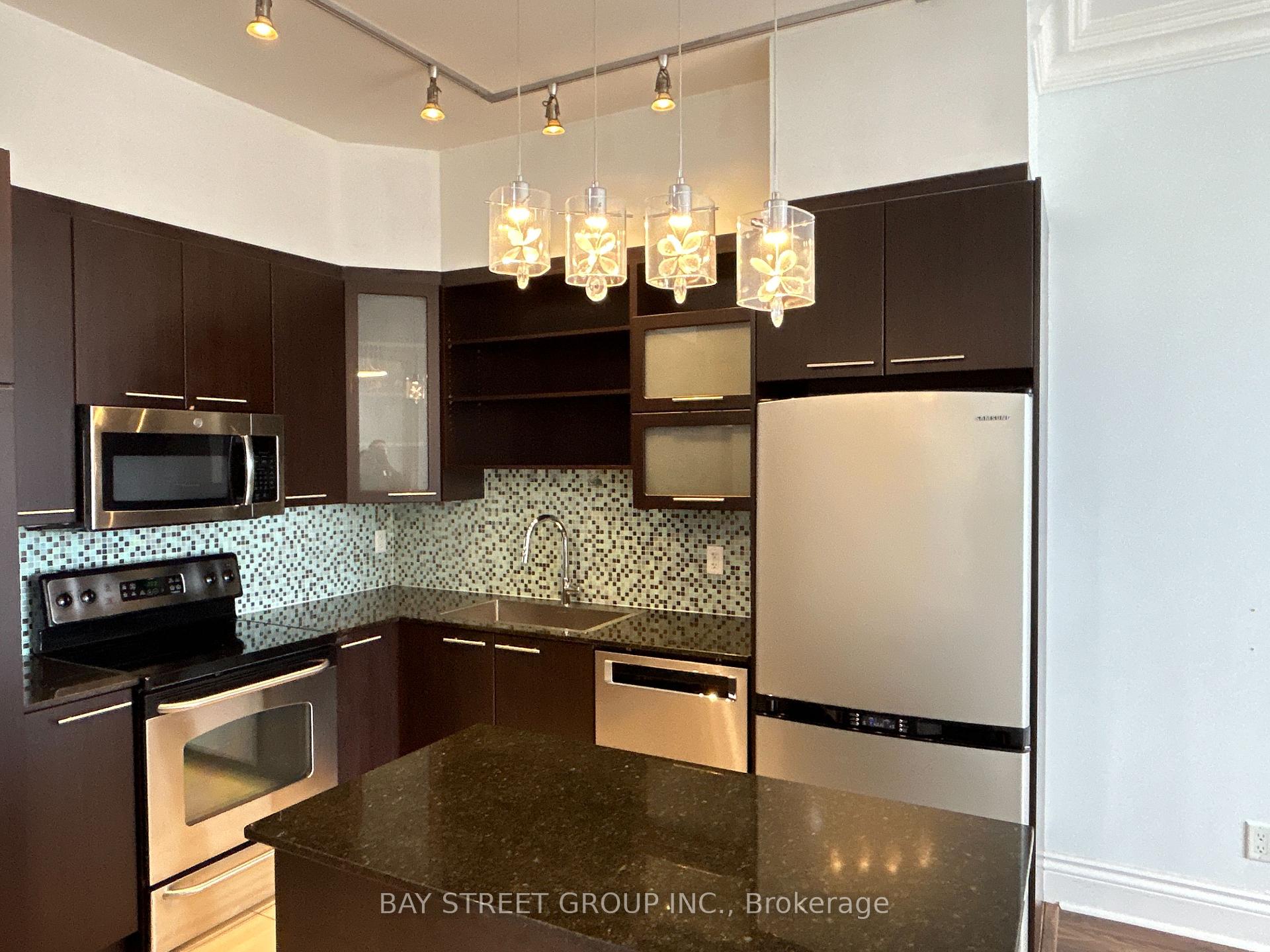 Photo 7 of Unit Uph1, 39 Galleria Parkway, Markham, Commerce Valley — HOMEH