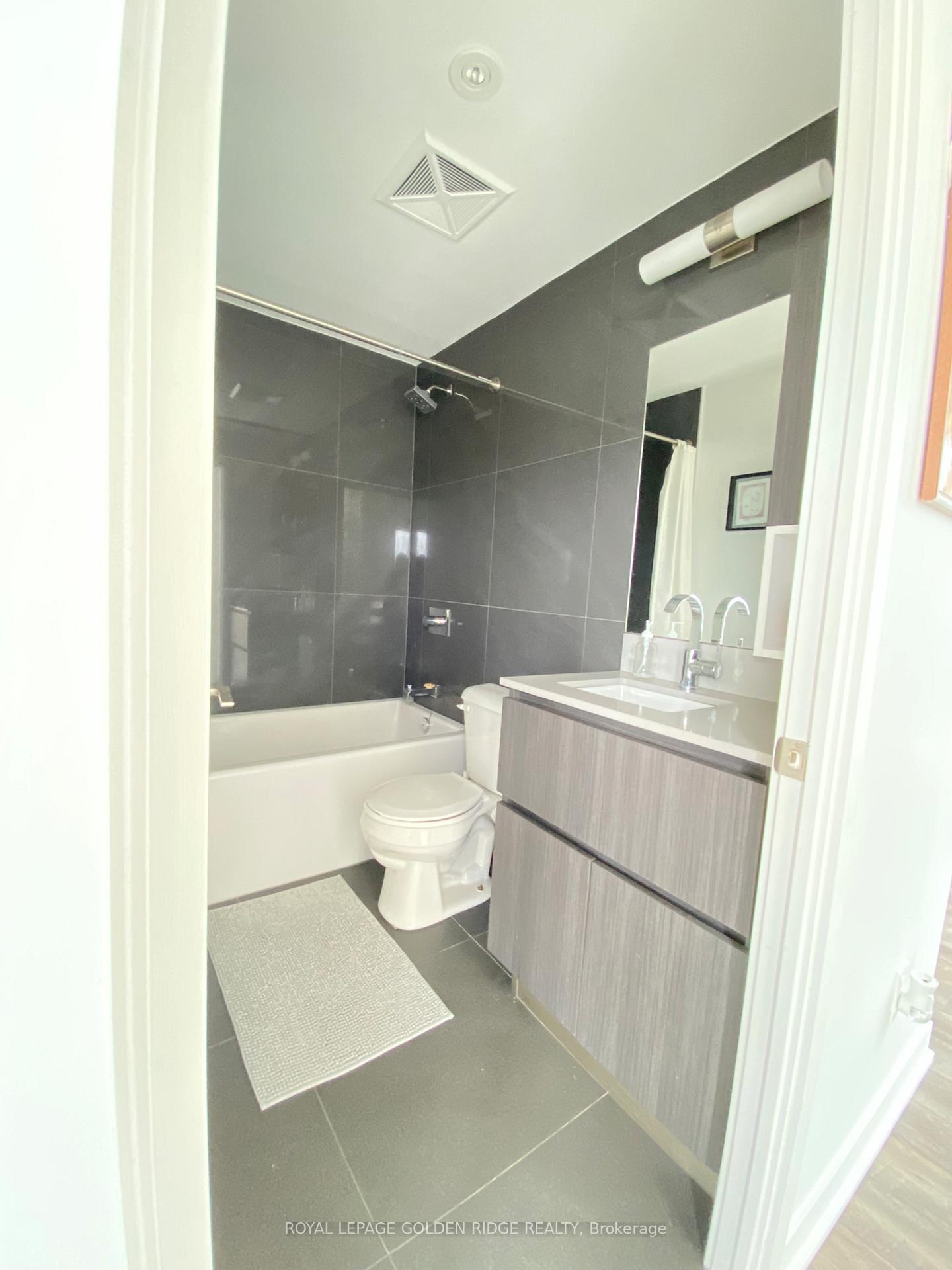 Photo 11 of Unit 901, 25 Baseball Place, Toronto, South Riverdale — HOMEH