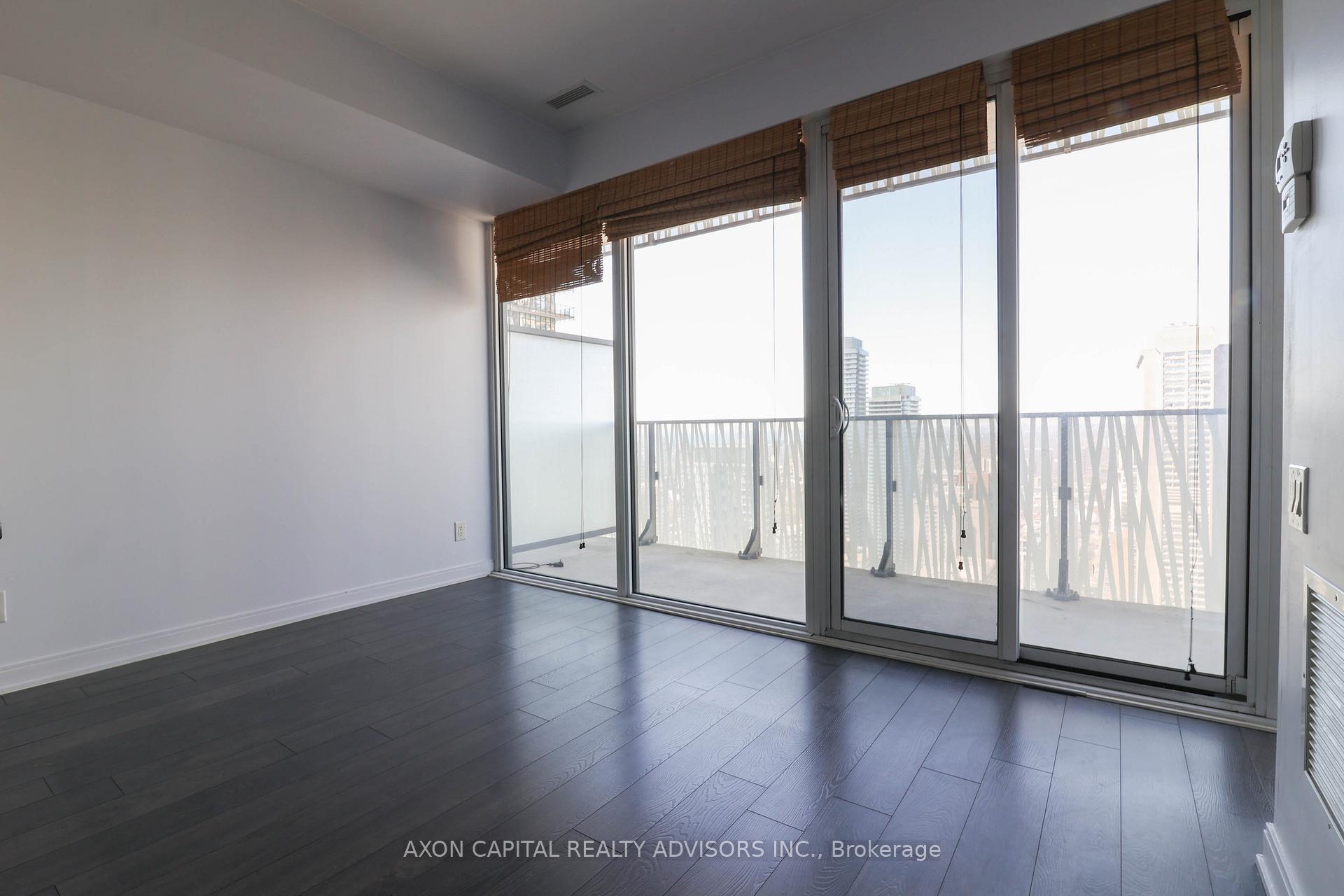 Photo 3 of Unit 4004, 42 Charles Street E, Toronto, Church-Yonge Corridor — HOMEH