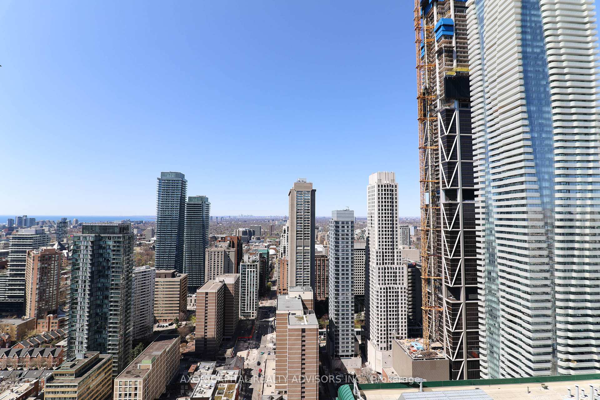 Photo 4 of Unit 4004, 42 Charles Street E, Toronto, Church-Yonge Corridor — HOMEH