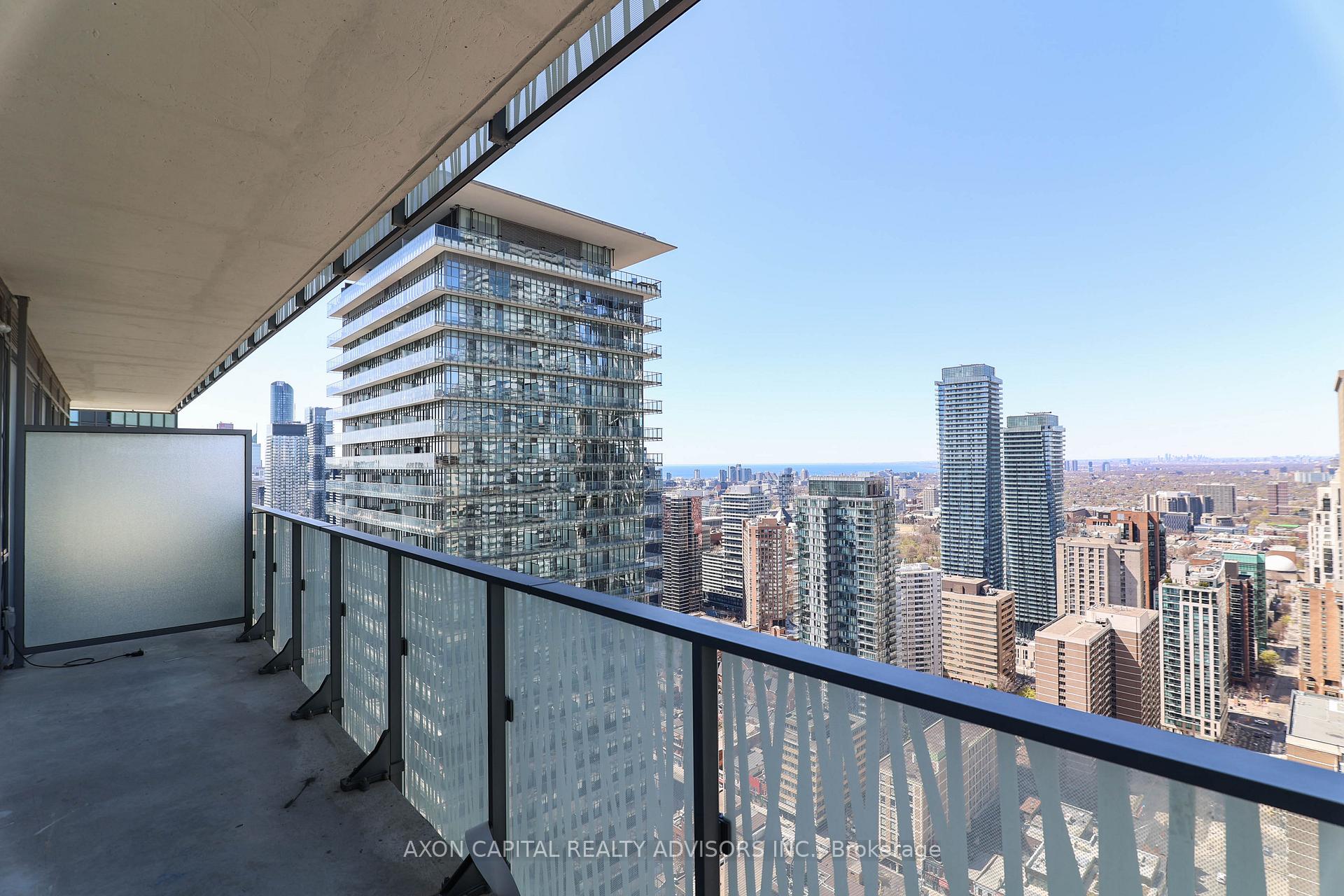 Photo 6 of Unit 4004, 42 Charles Street E, Toronto, Church-Yonge Corridor — HOMEH
