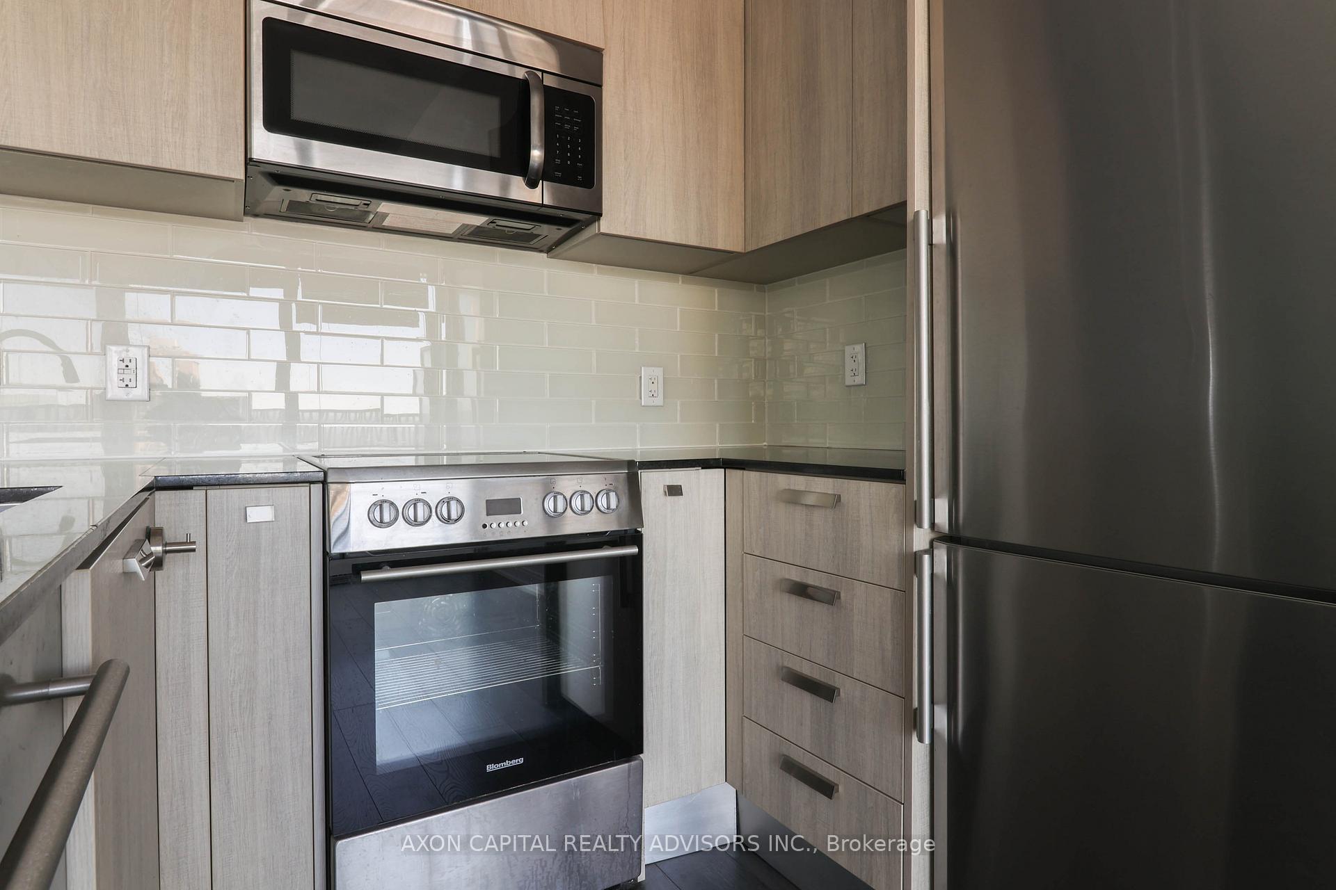 Photo 9 of Unit 4004, 42 Charles Street E, Toronto, Church-Yonge Corridor — HOMEH
