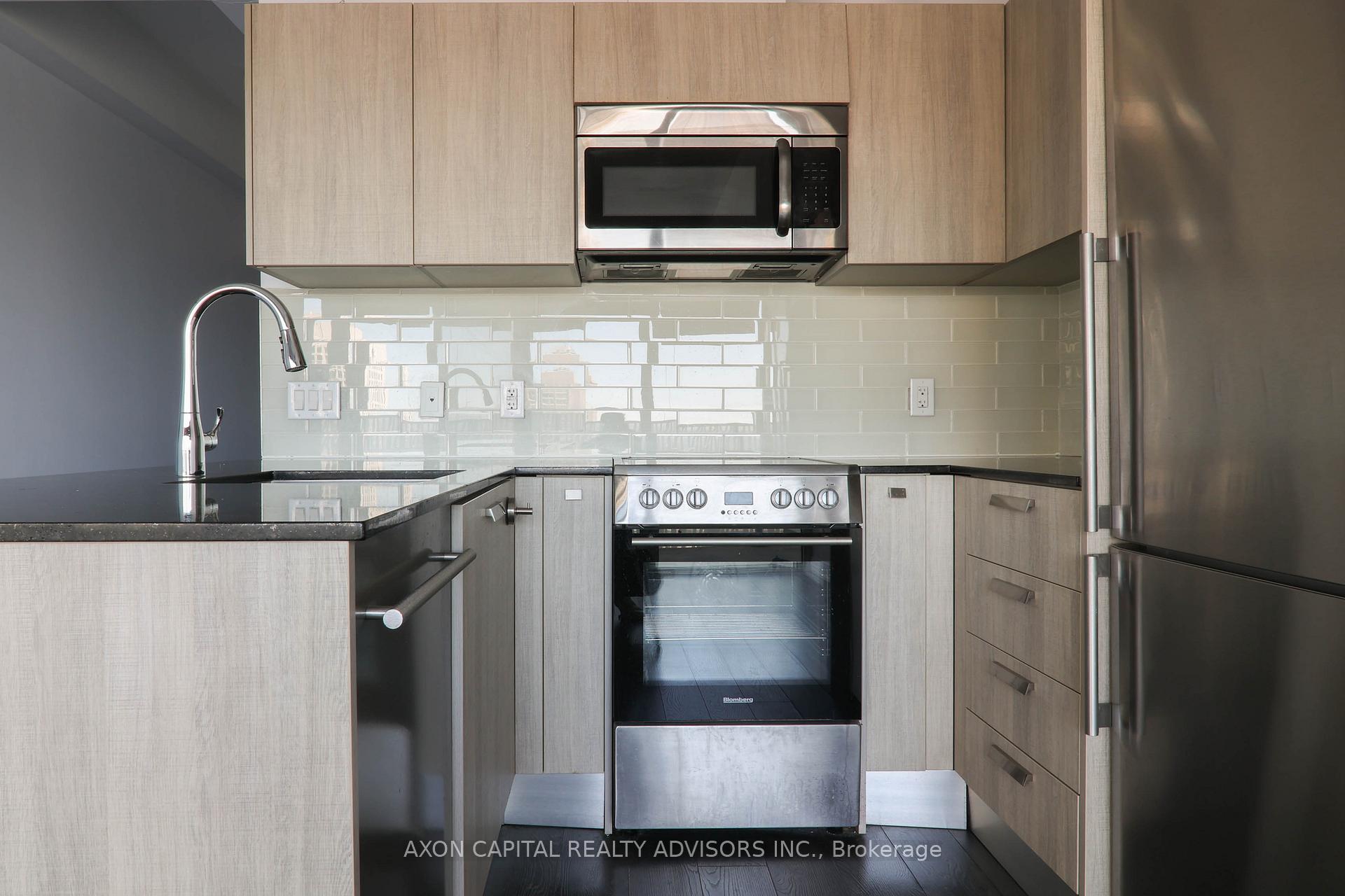 Photo 10 of Unit 4004, 42 Charles Street E, Toronto, Church-Yonge Corridor — HOMEH