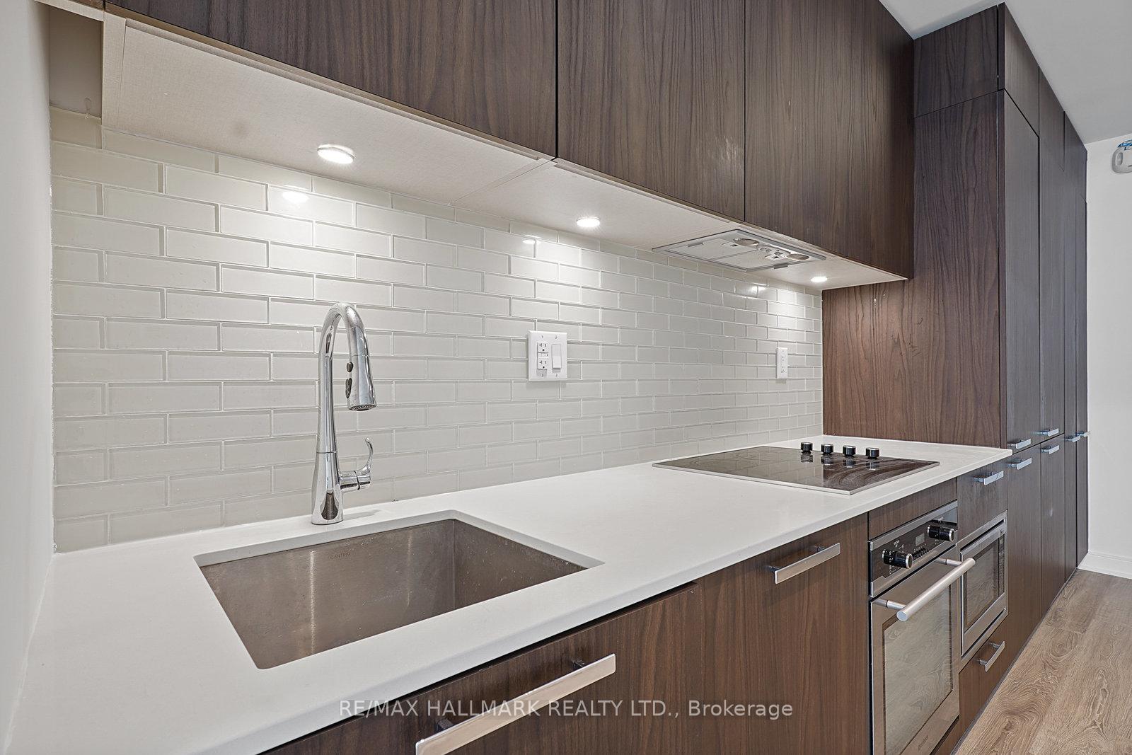 Photo 6 of Unit 608, 50 Charles Street E, Toronto, Church-Yonge Corridor — HOMEH