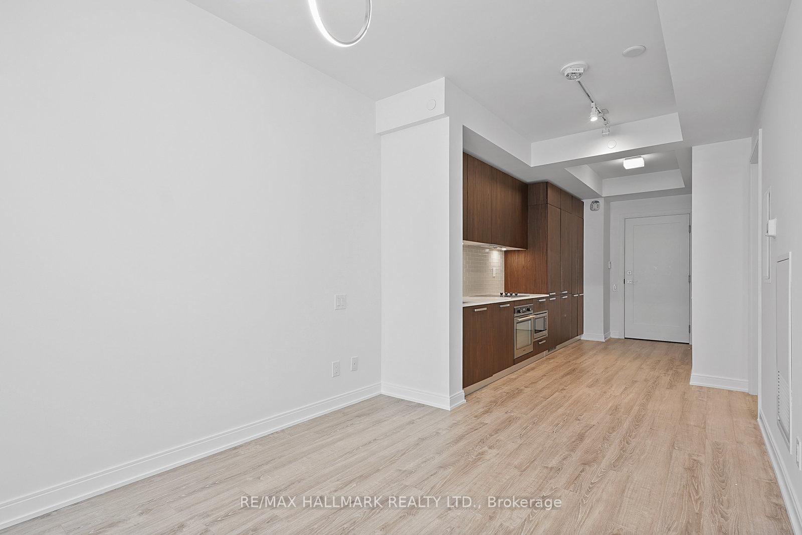 Photo 10 of Unit 608, 50 Charles Street E, Toronto, Church-Yonge Corridor — HOMEH